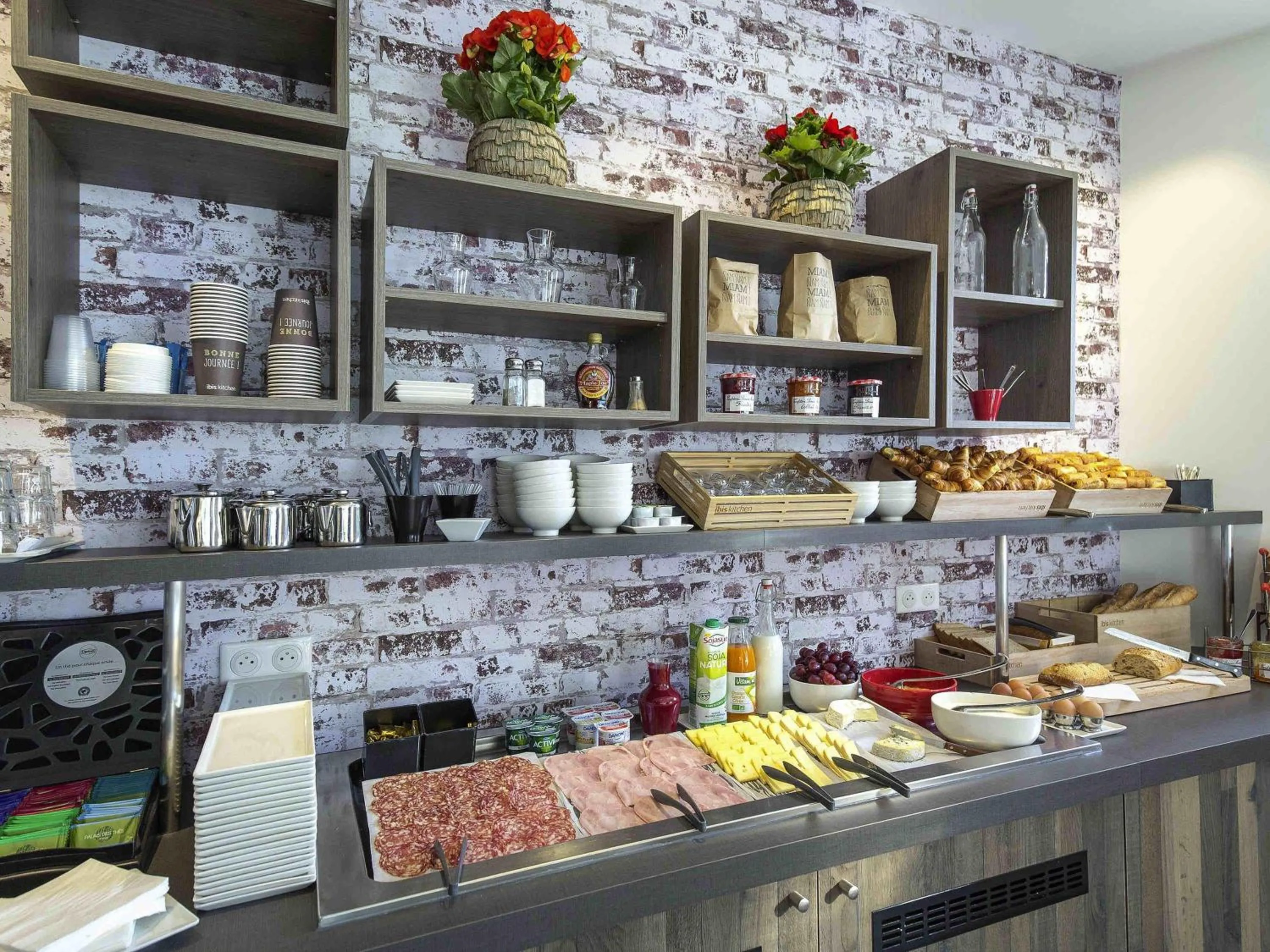 Breakfast in ibis Lyon Sud Vienne Saint-Louis