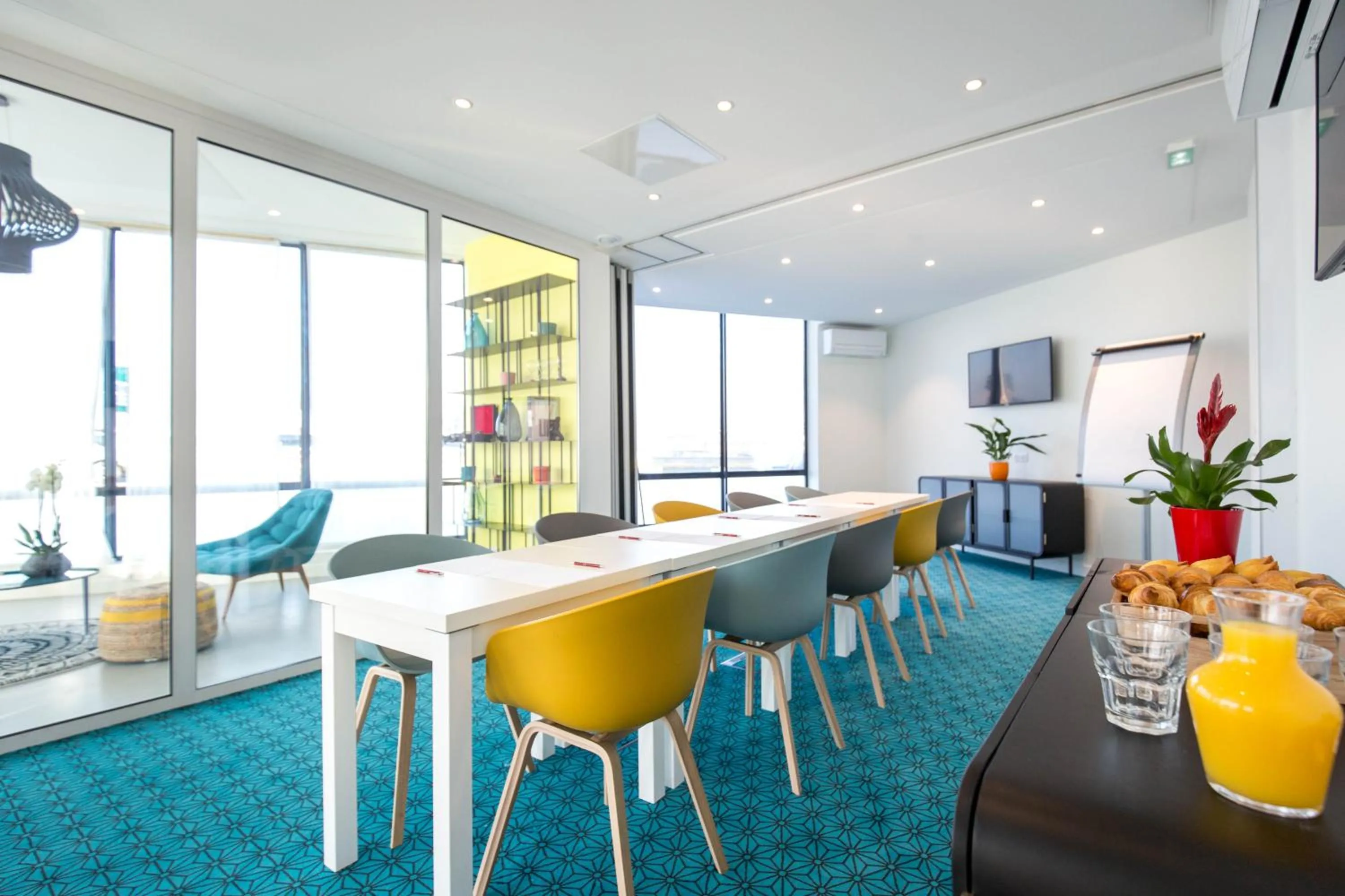 Meeting/conference room in ibis Lyon Sud Vienne Saint-Louis