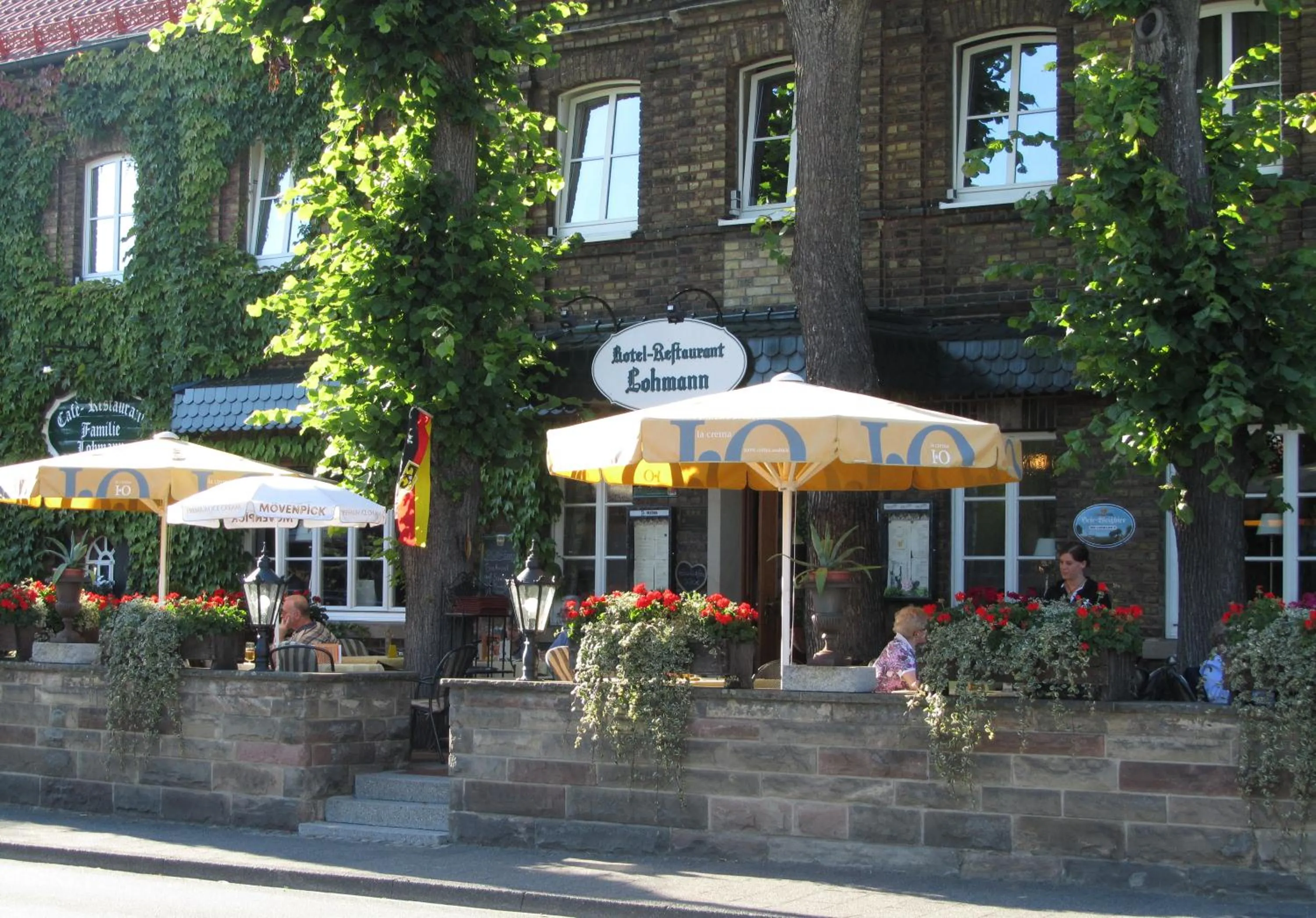 Facade/entrance in Land-gut-Hotel Lohmann