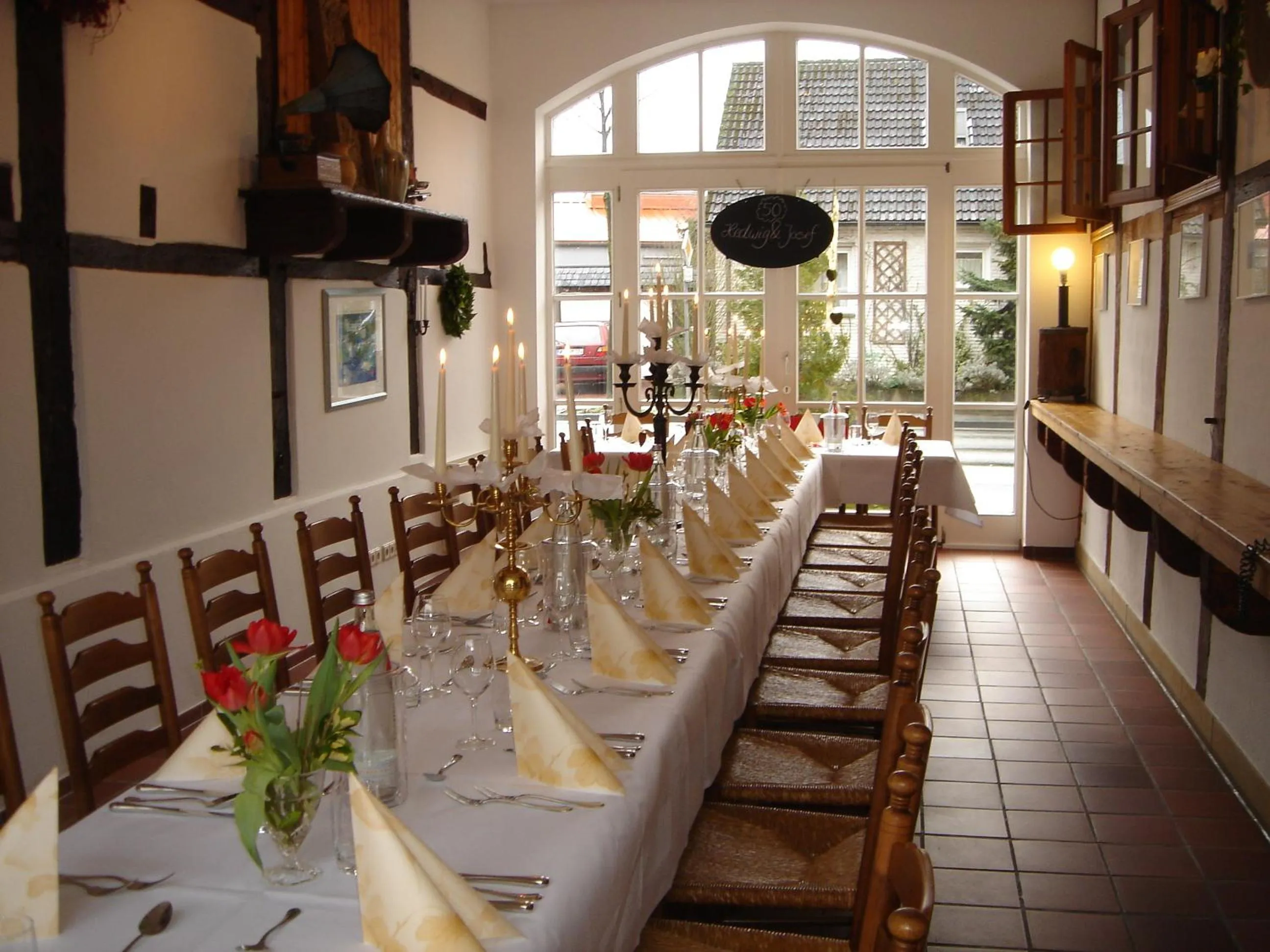 Restaurant/places to eat in Land-gut-Hotel Lohmann