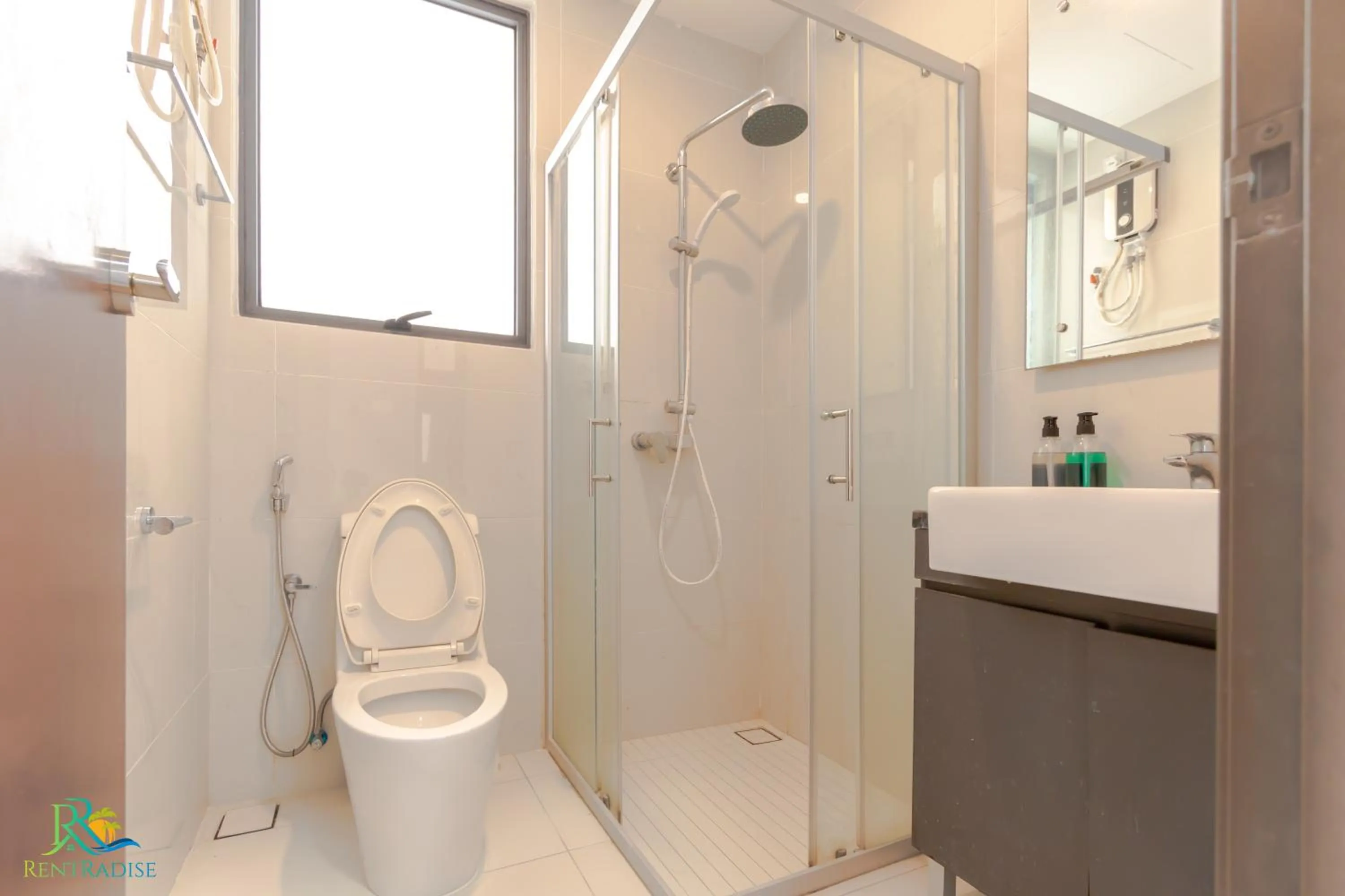 Bathroom in Country Garden Danga Bay @ UHA