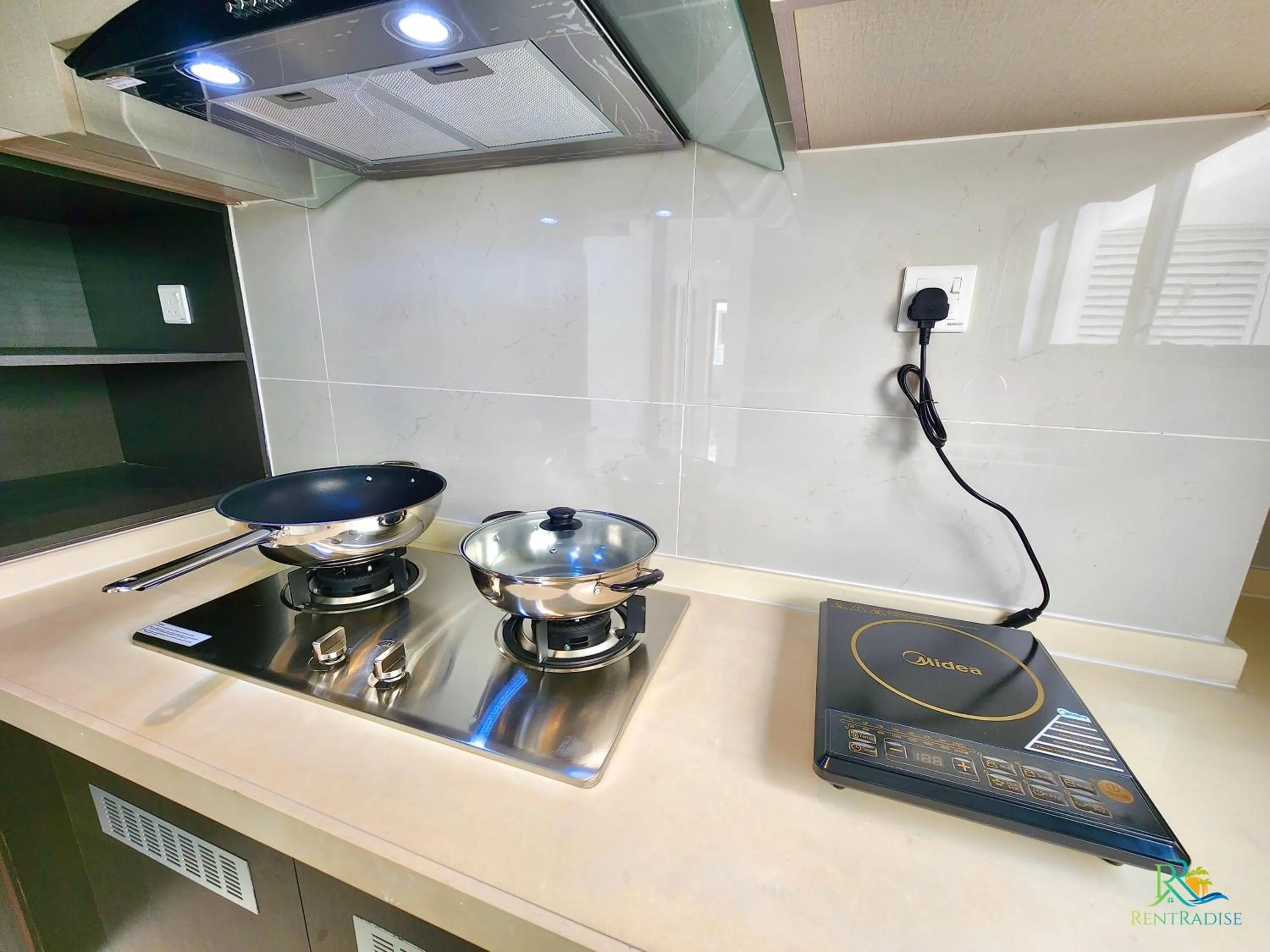 kitchen in Country Garden Danga Bay @ UHA