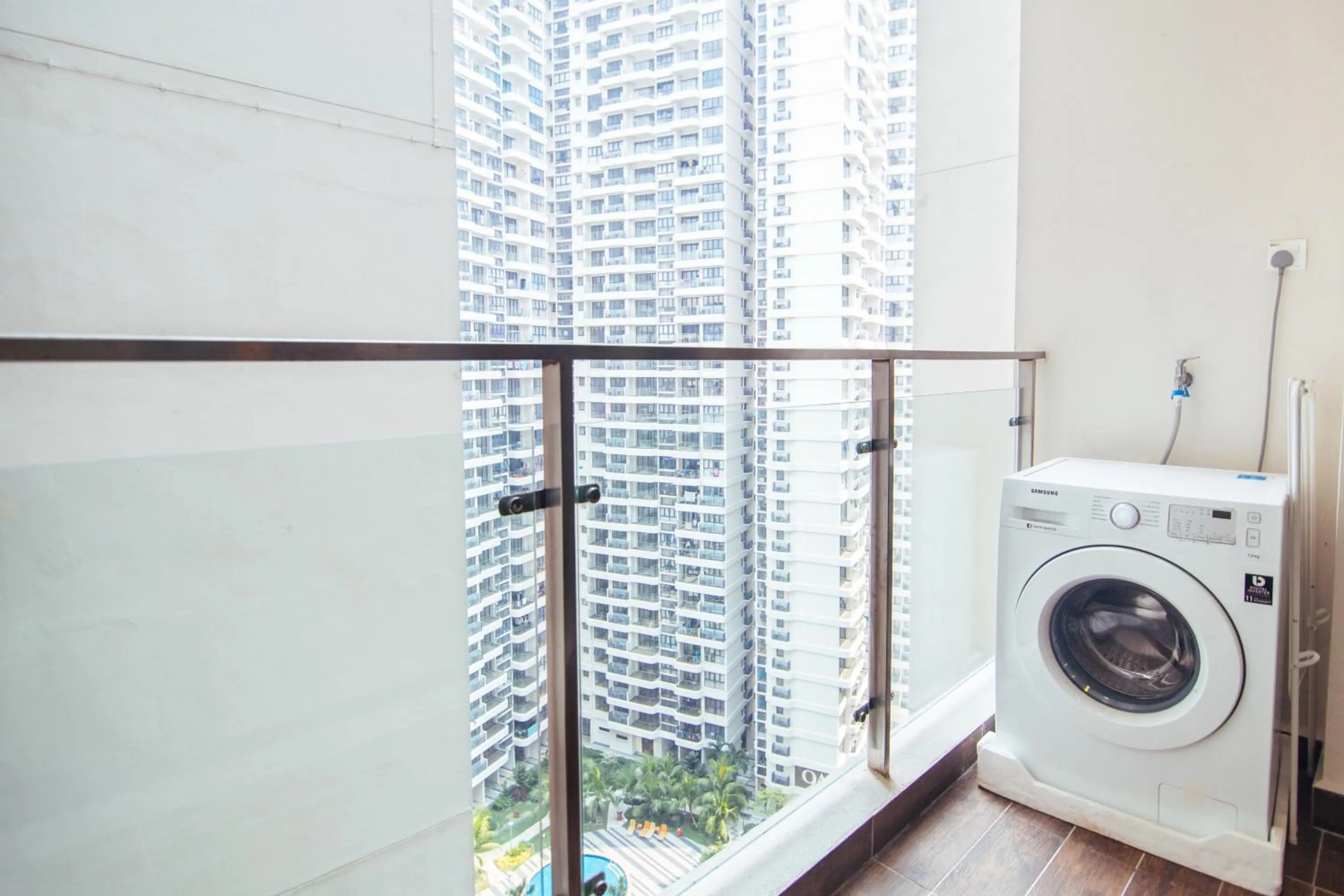 Balcony/Terrace in Country Garden Danga Bay @ UHA