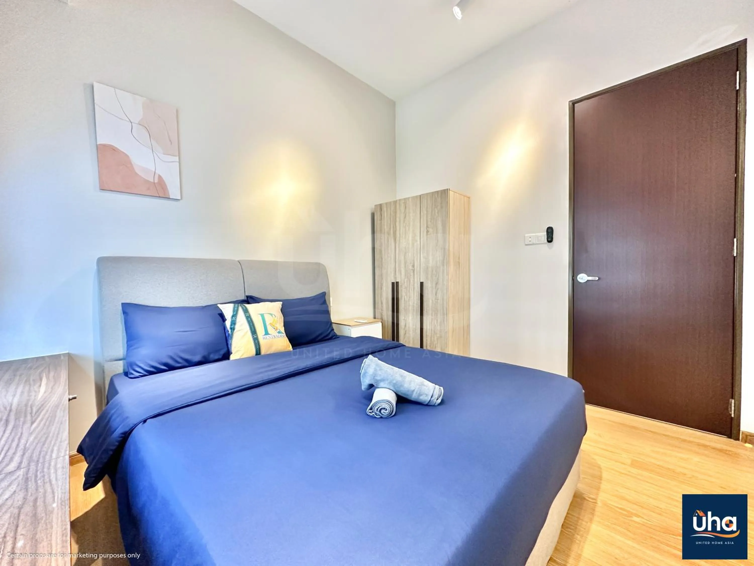 Bed in Country Garden Danga Bay @ UHA