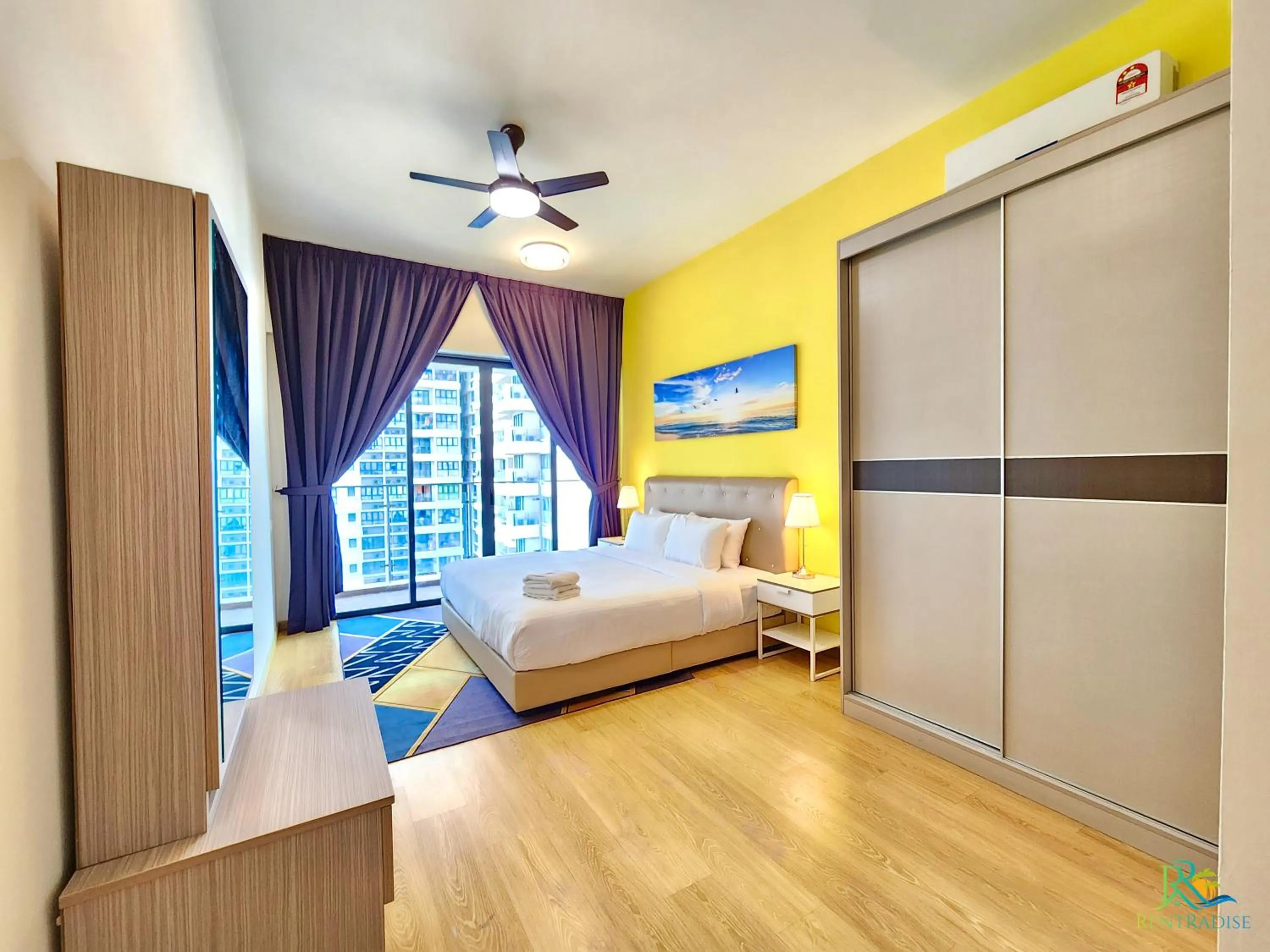 Bed in Country Garden Danga Bay @ UHA