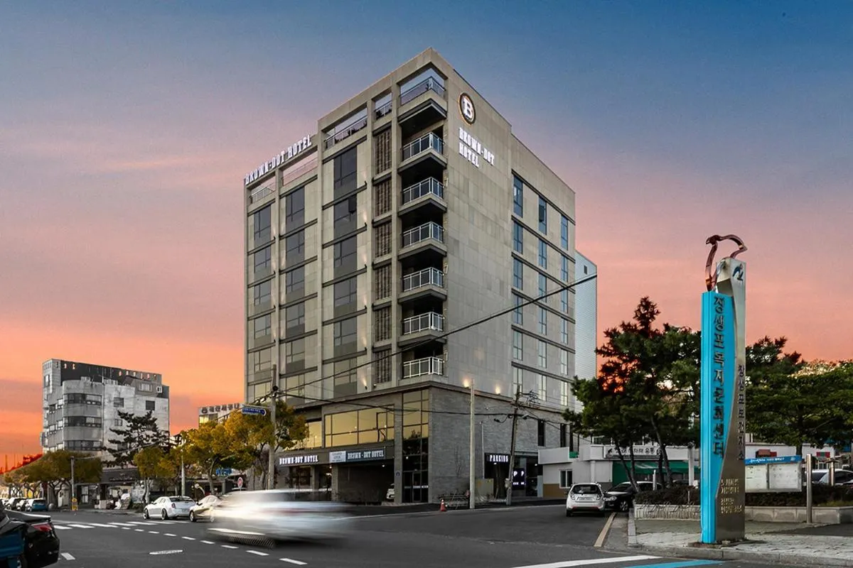 Property building in Brown Dot Hotel Ulsan Jangsaengpo