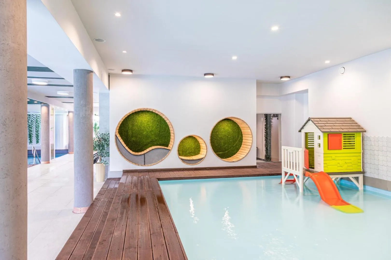 Swimming pool in Sudecki Resort & SPA