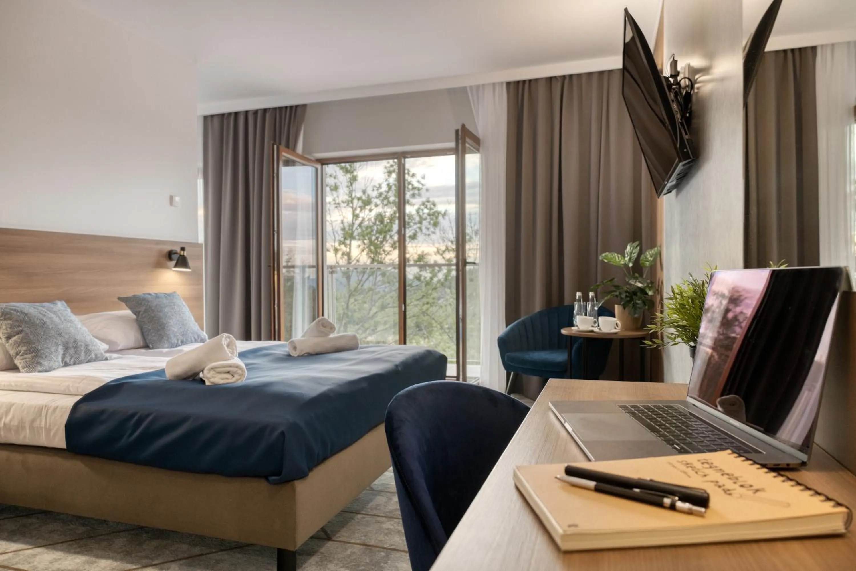 Bed in Sudecki Resort & SPA