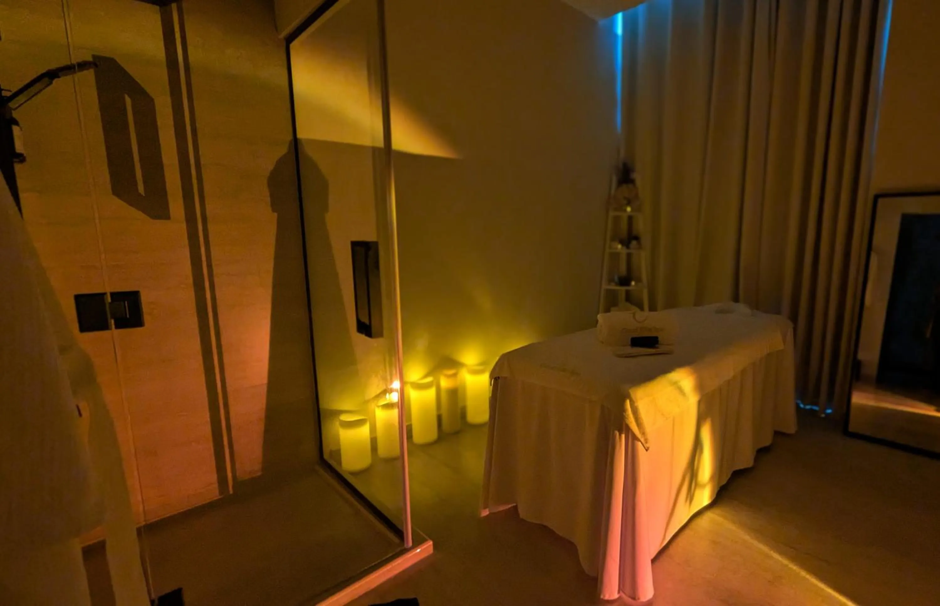 Massage in Beach Walk Hotel Jumeirah