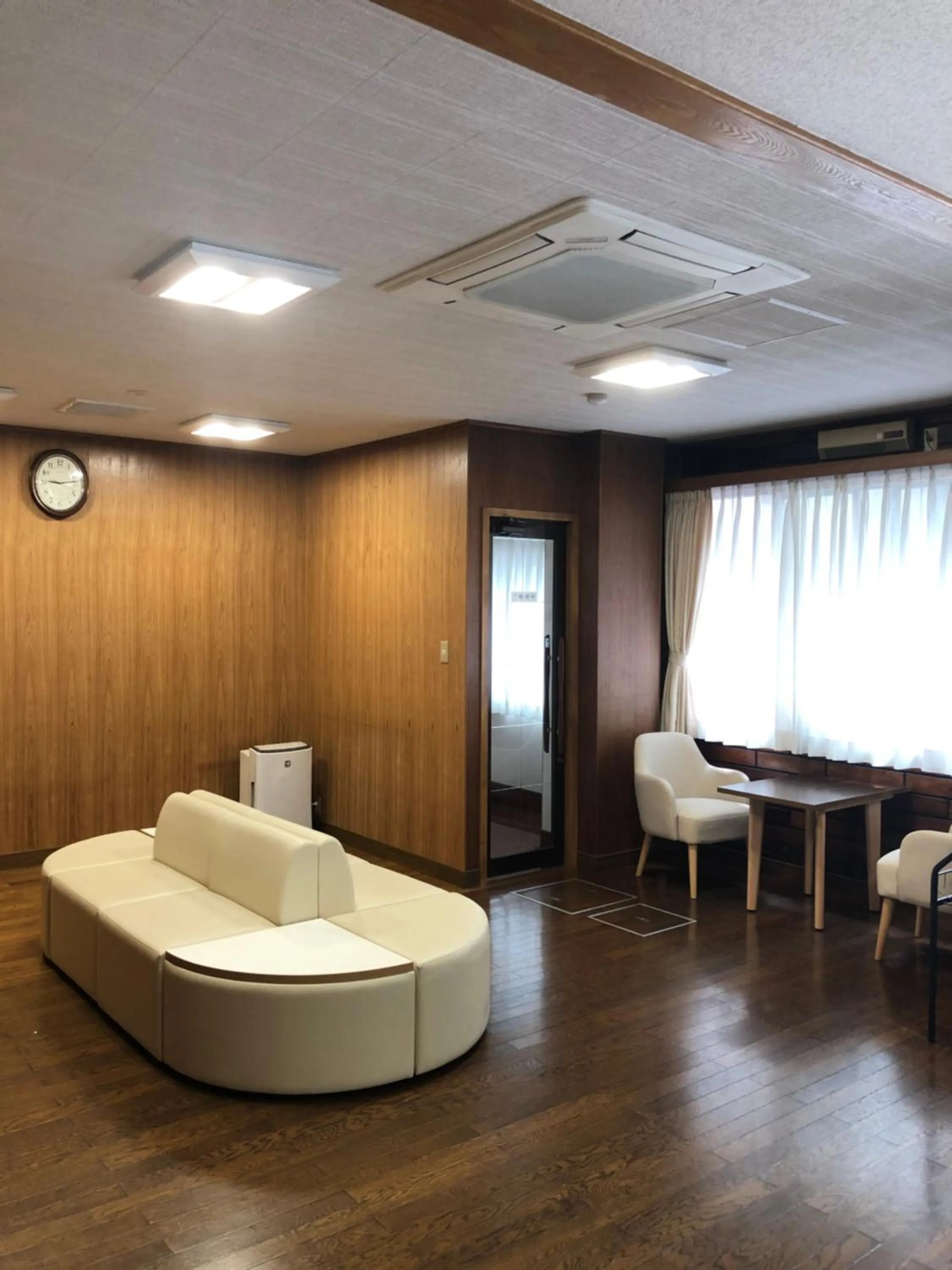 Business Hotel Urbanty Nishikujo