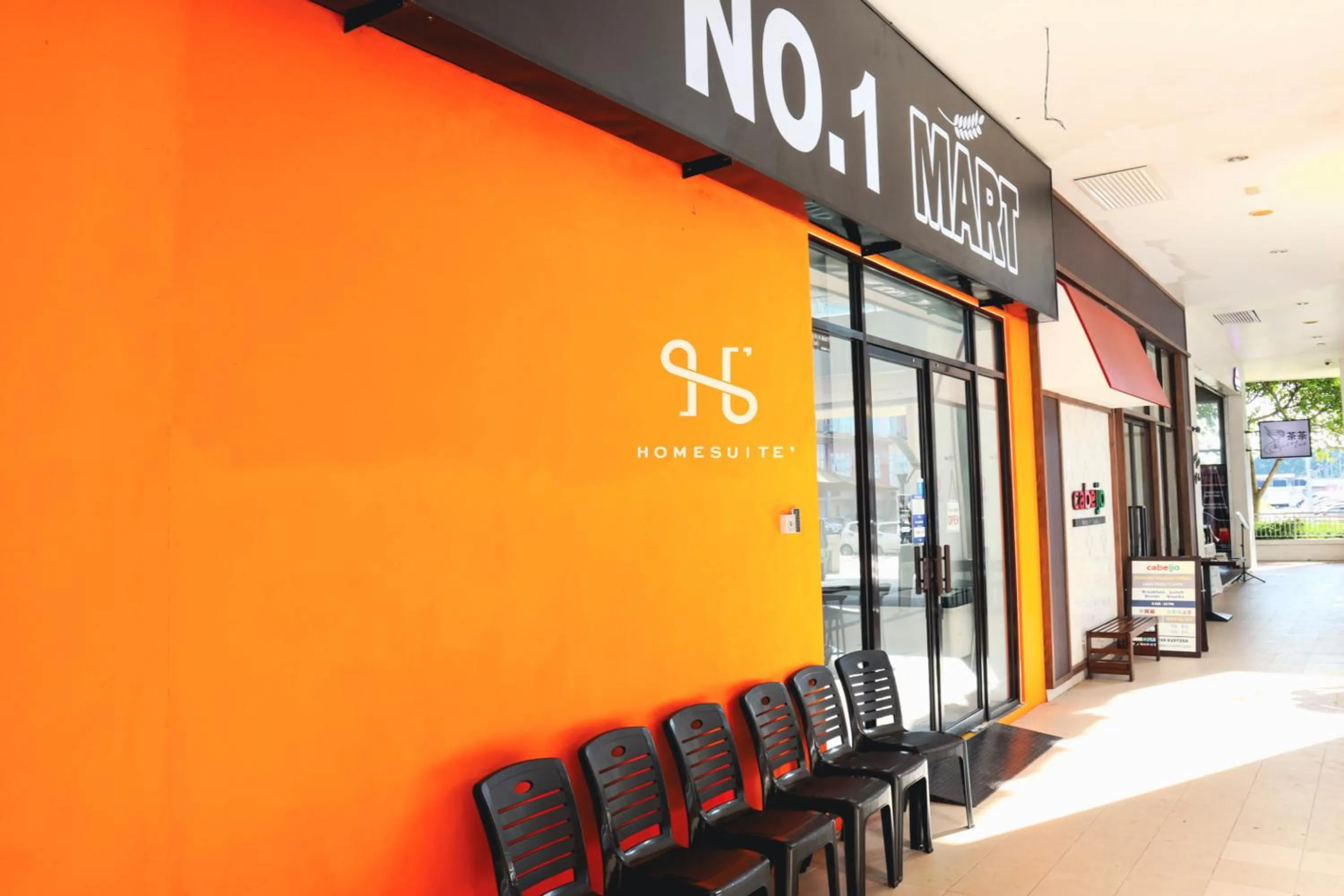 Neighbourhood in Homesuite' Home at Sutera Avenue