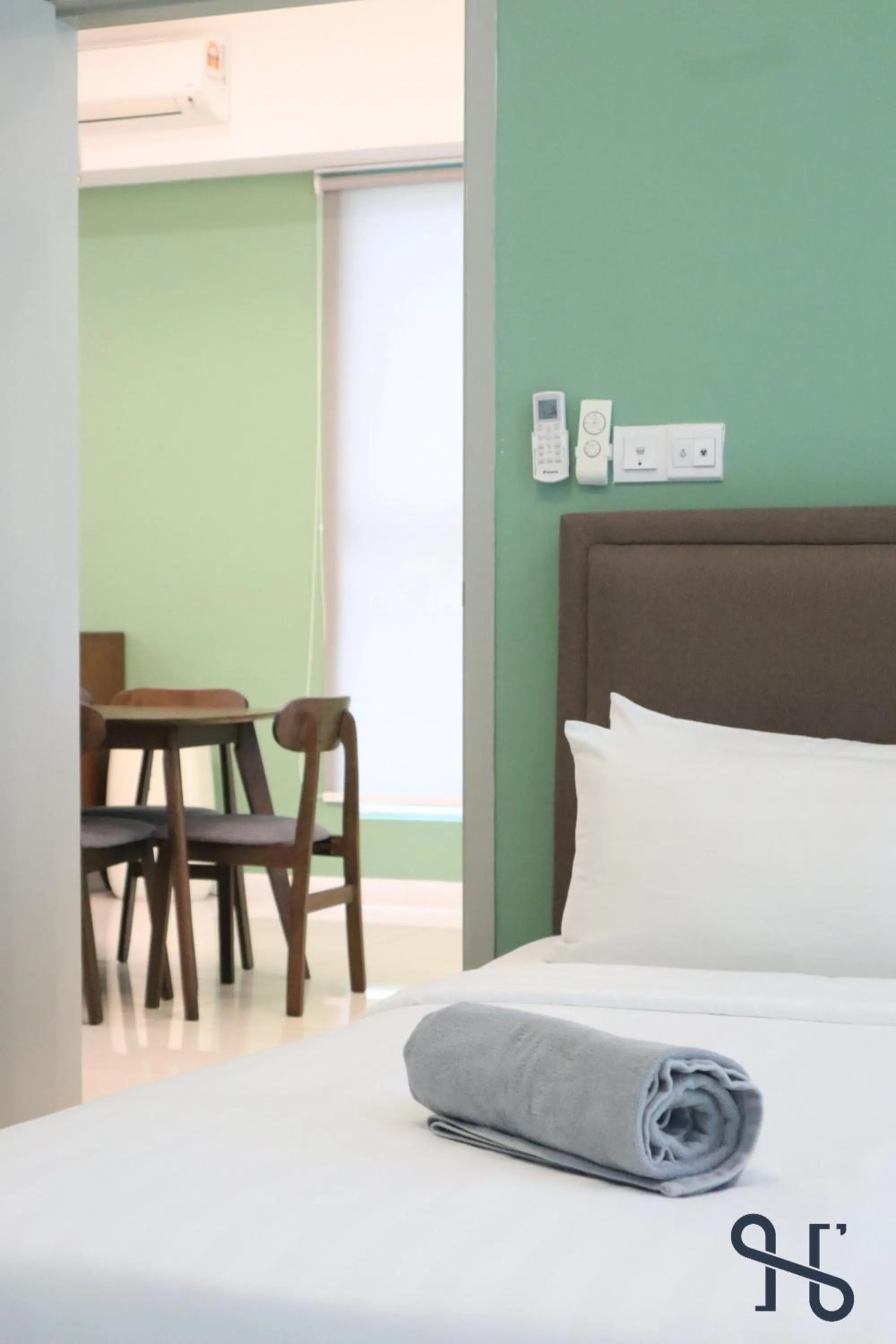 Bed in Homesuite' Home at Sutera Avenue