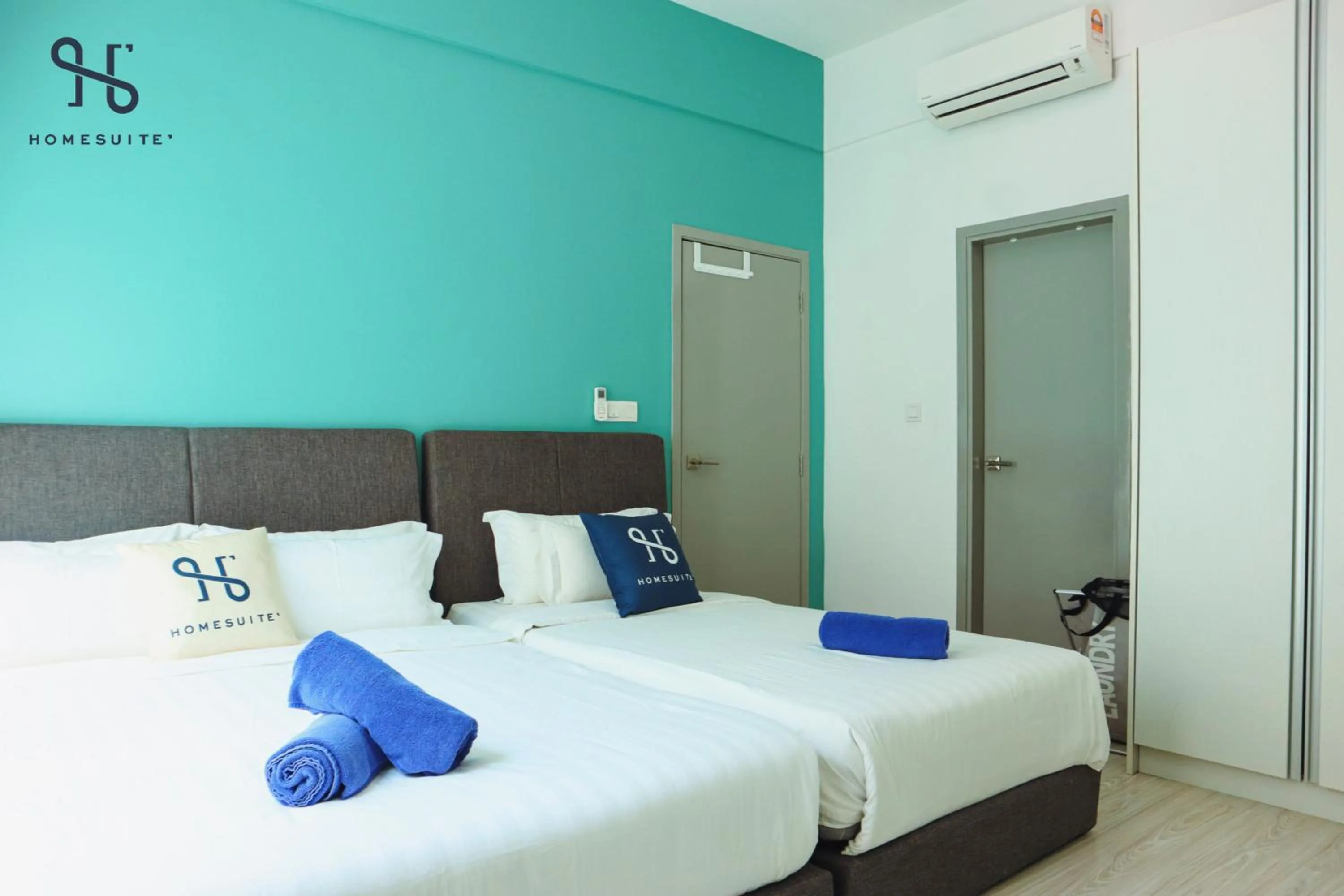 Photo of the whole room, Bed in Homesuite' Home at Sutera Avenue