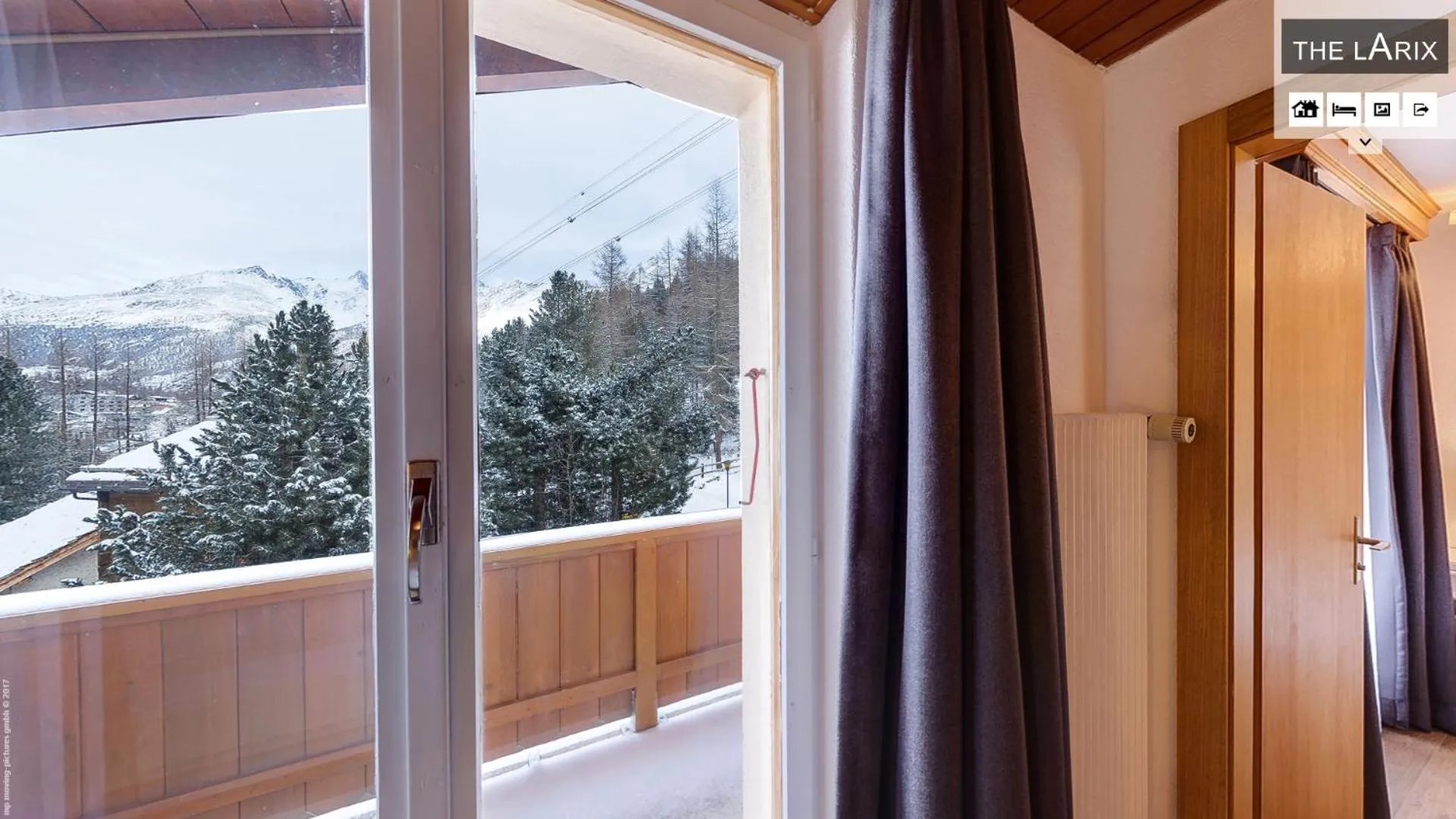 City view in Hotel THE LARIX ski-in ski-out