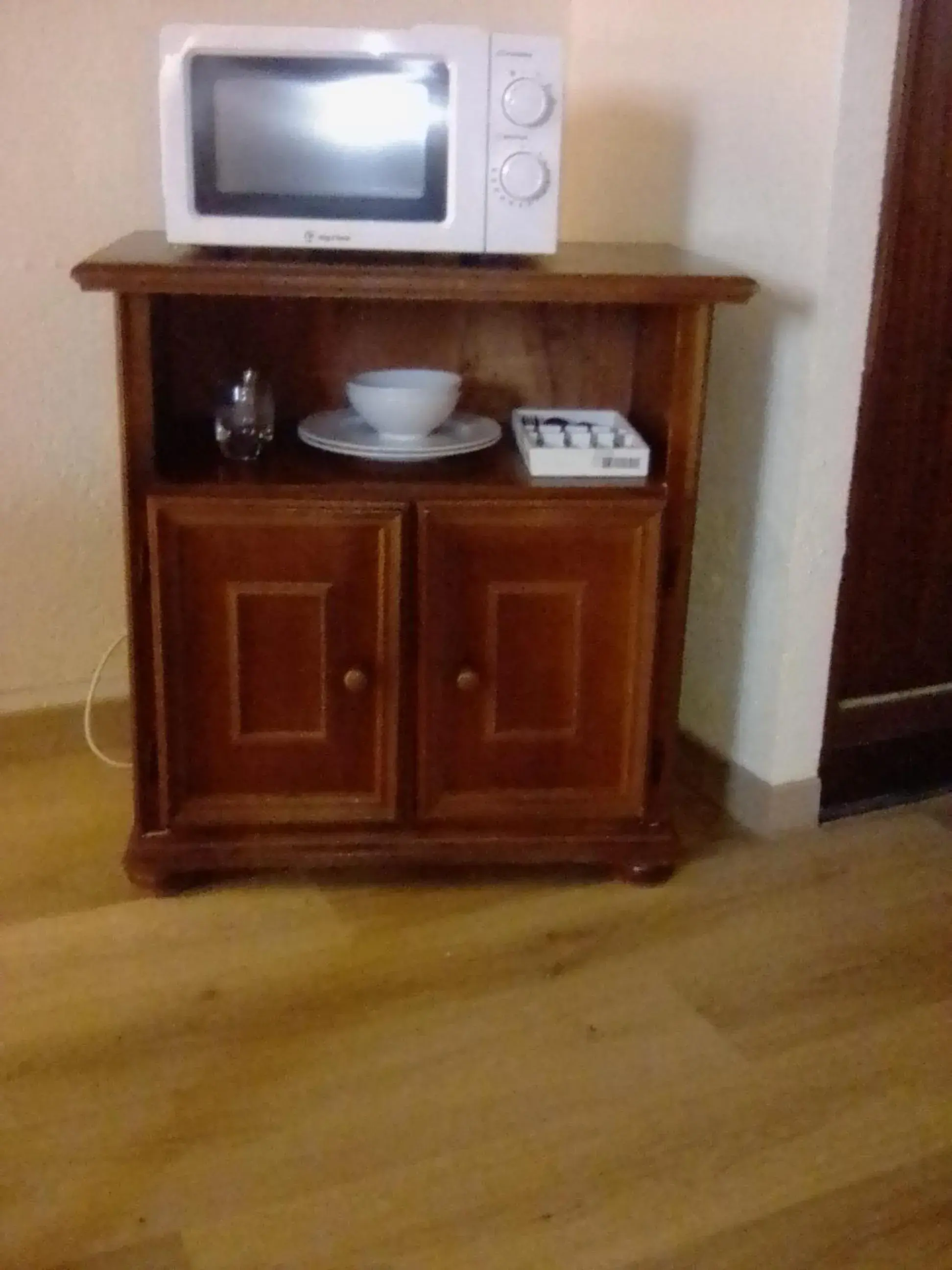 Large Double Room in Domaine de Gentilly Large Double Room in Domaine de Gentilly