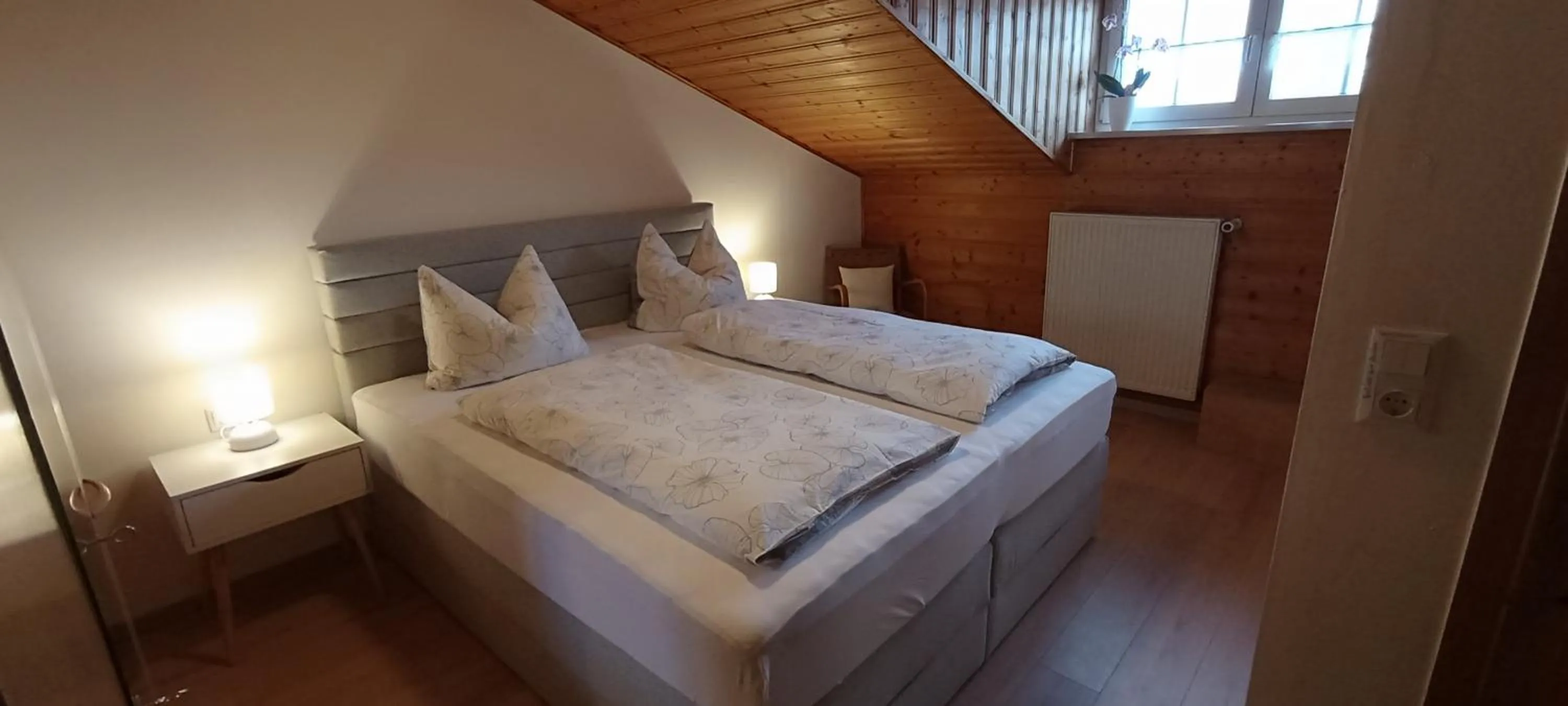 Bed in Ferienwohnungen König