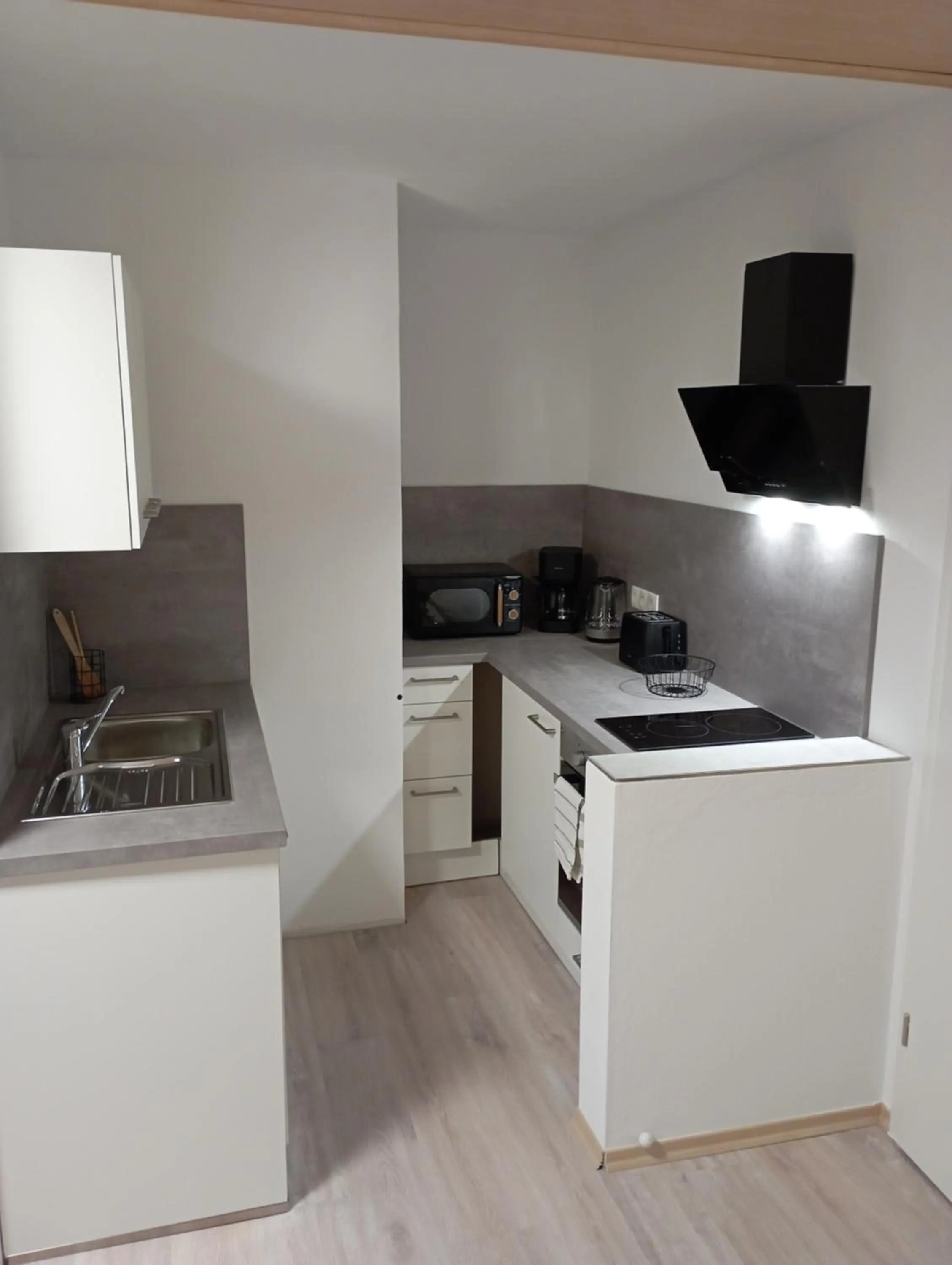 Kitchen or kitchenette in Ferienwohnungen König