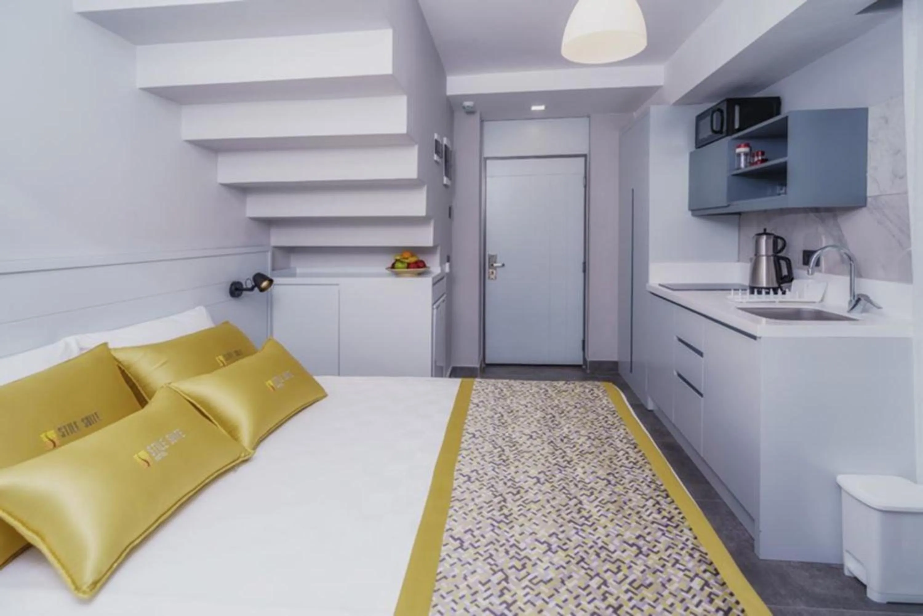 Bedroom, Bed in Stile Suite Family Hotel