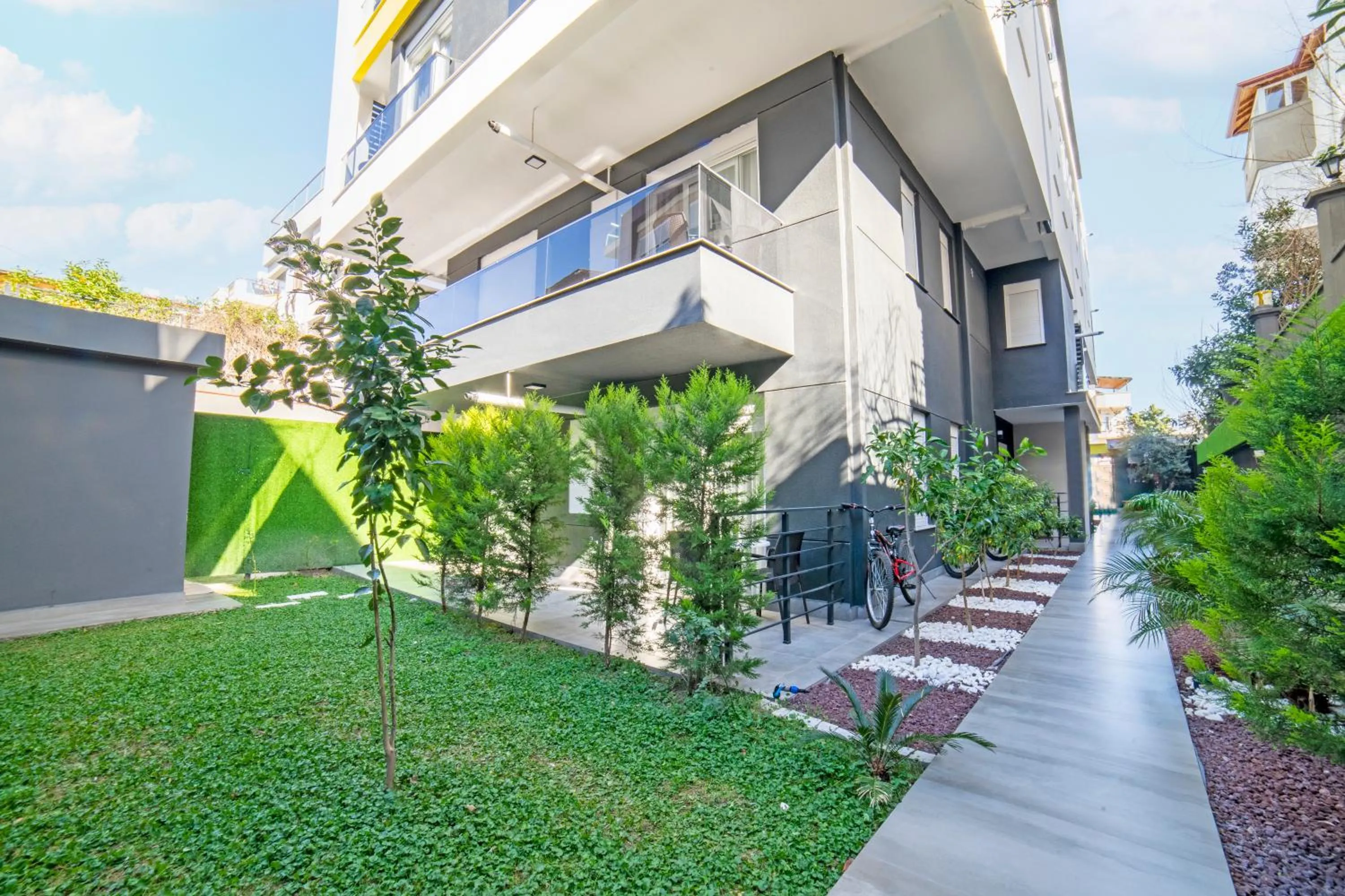 Property building in Stile Suite Family Hotel