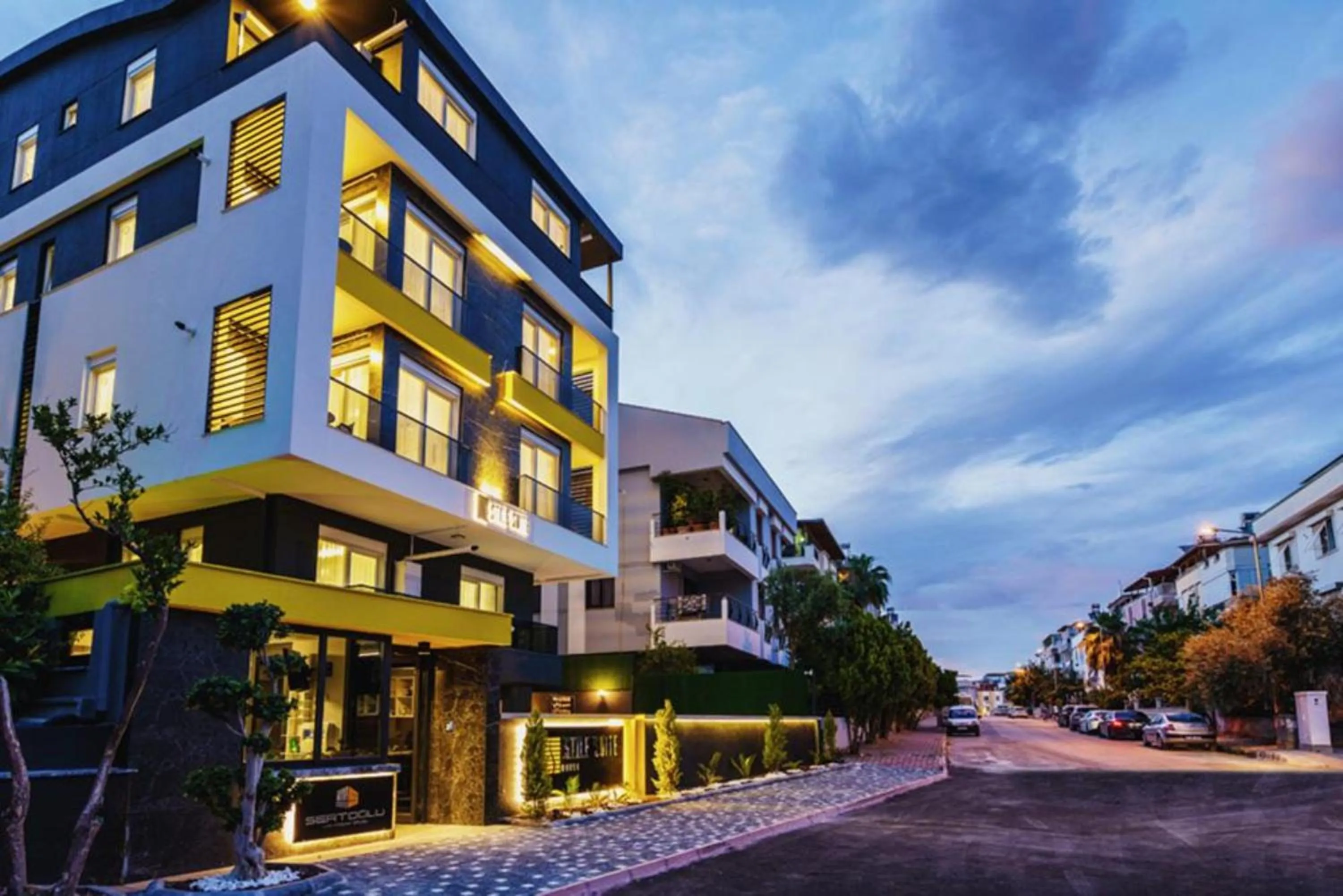 Property building in Stile Suite Family Hotel