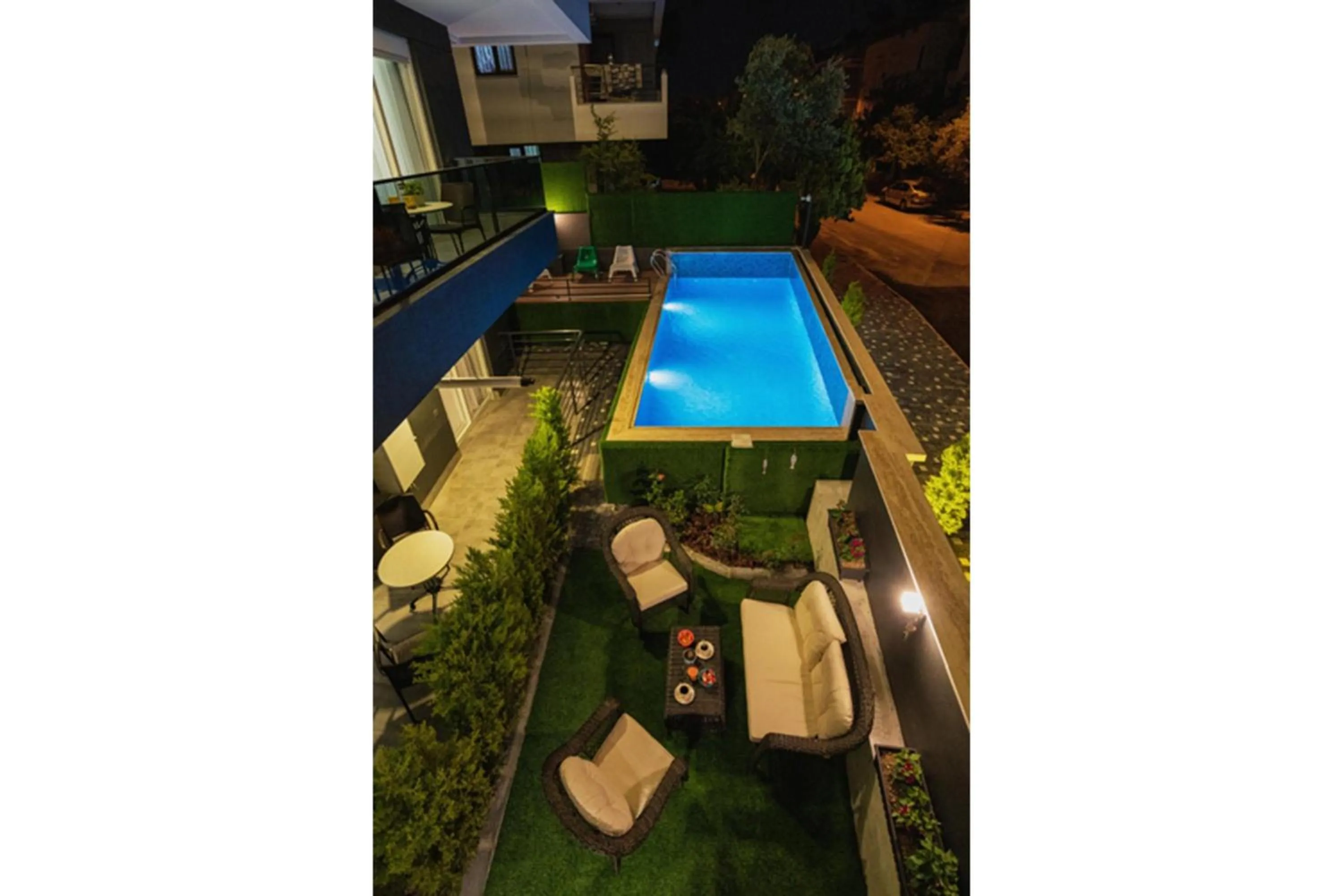 Night in Stile Suite Family Hotel