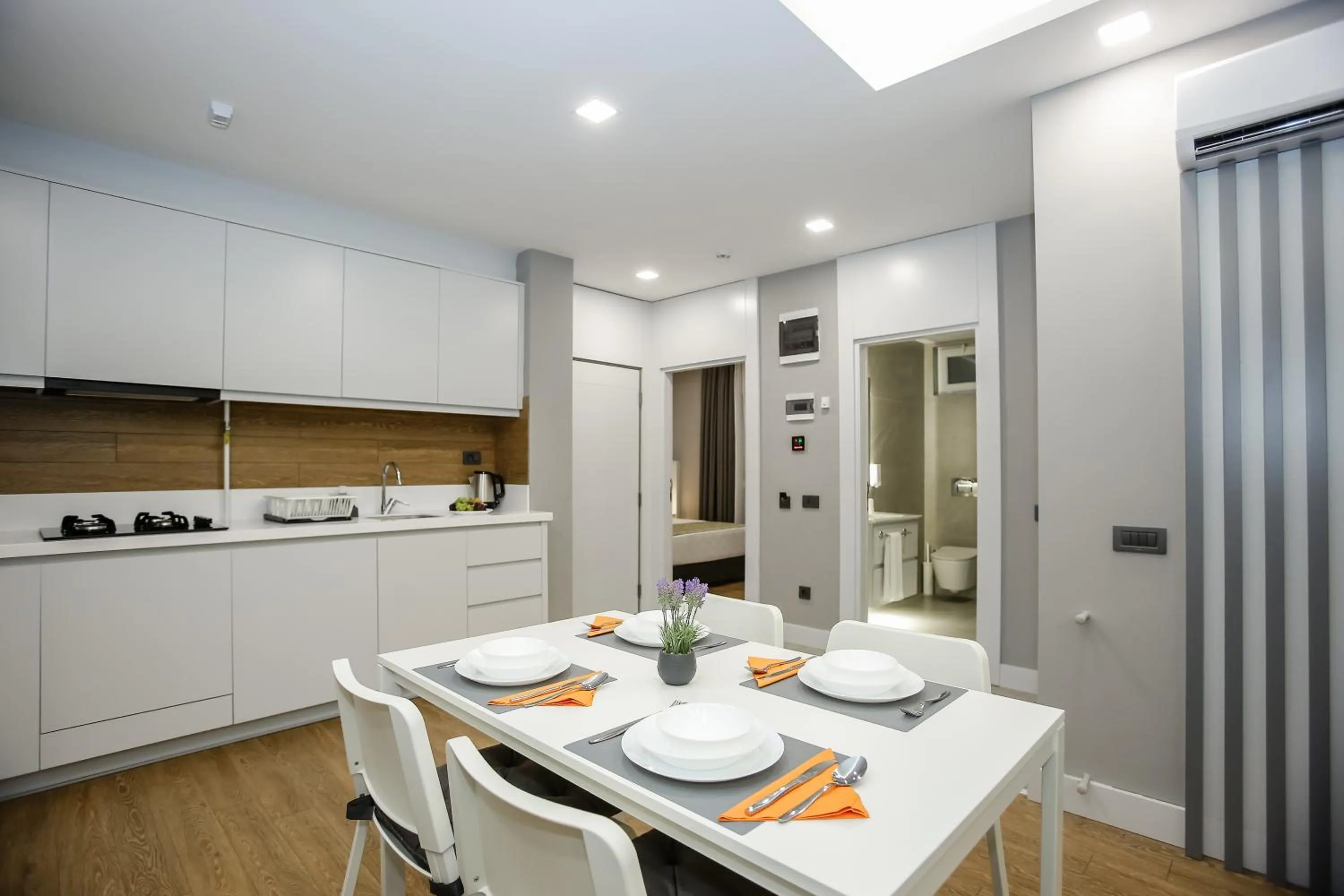 Dining area in Stile Suite Family Hotel