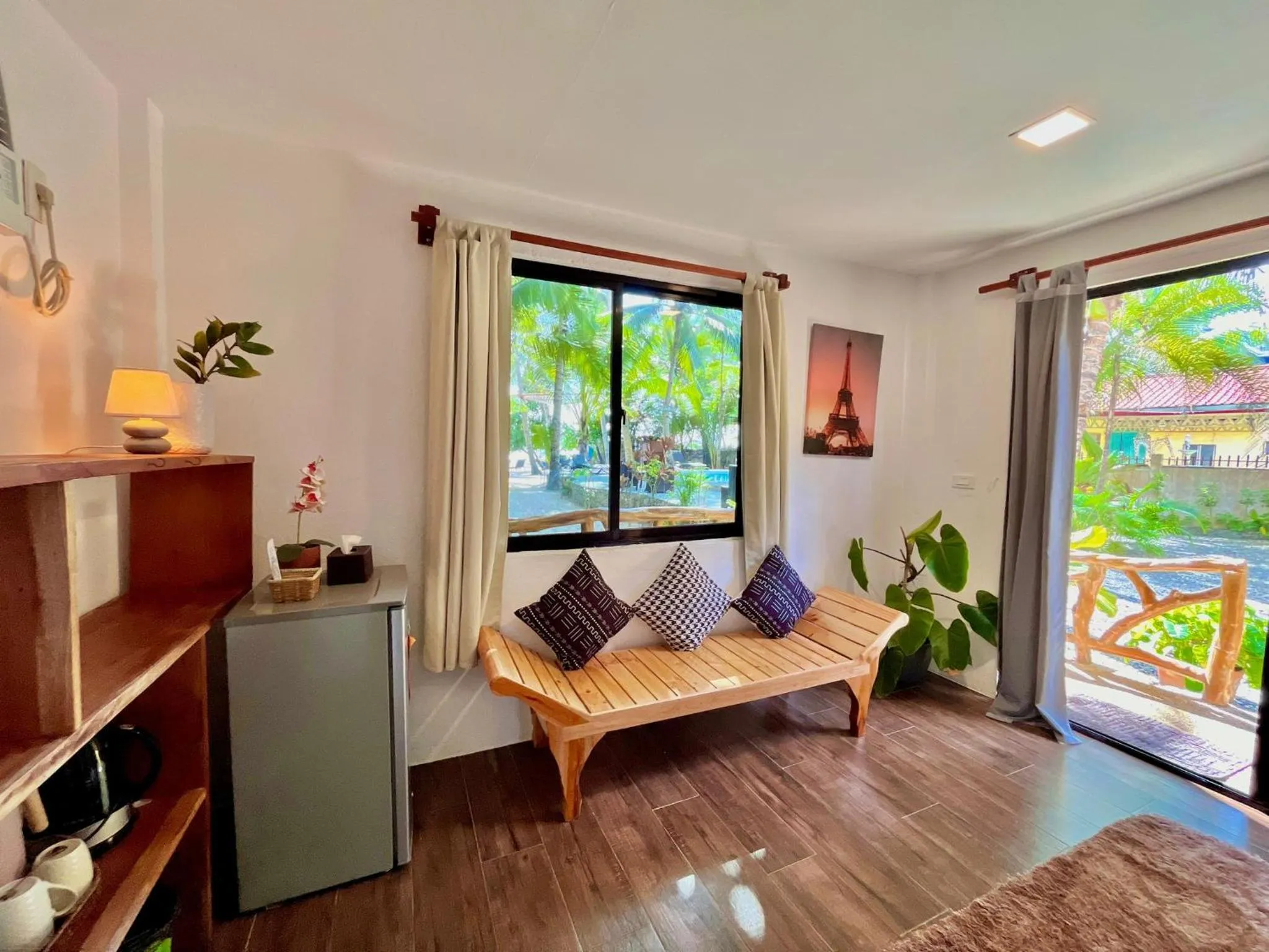 Apo Diver Beach Resort