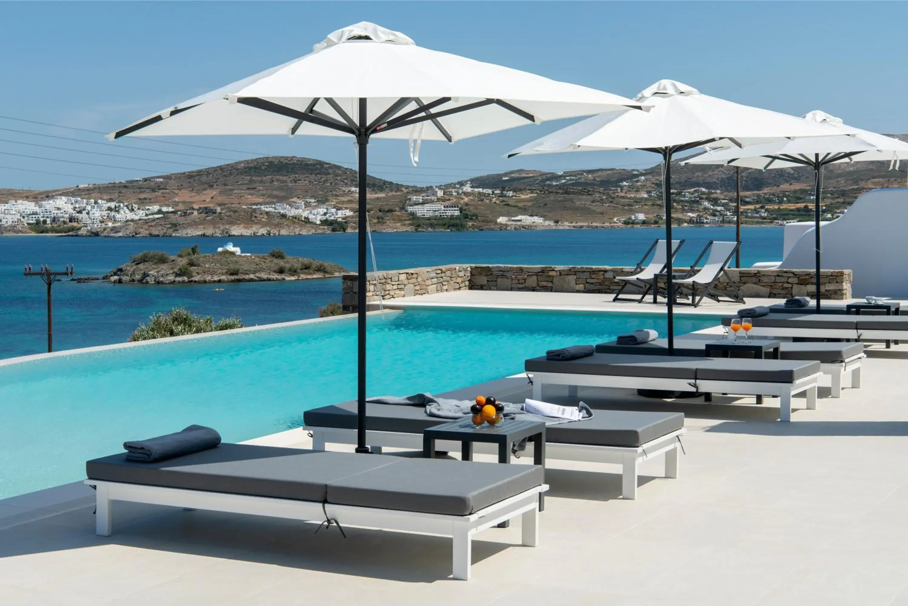 Kymo Luxury Suites Paros Kymo Luxury Suites Paros