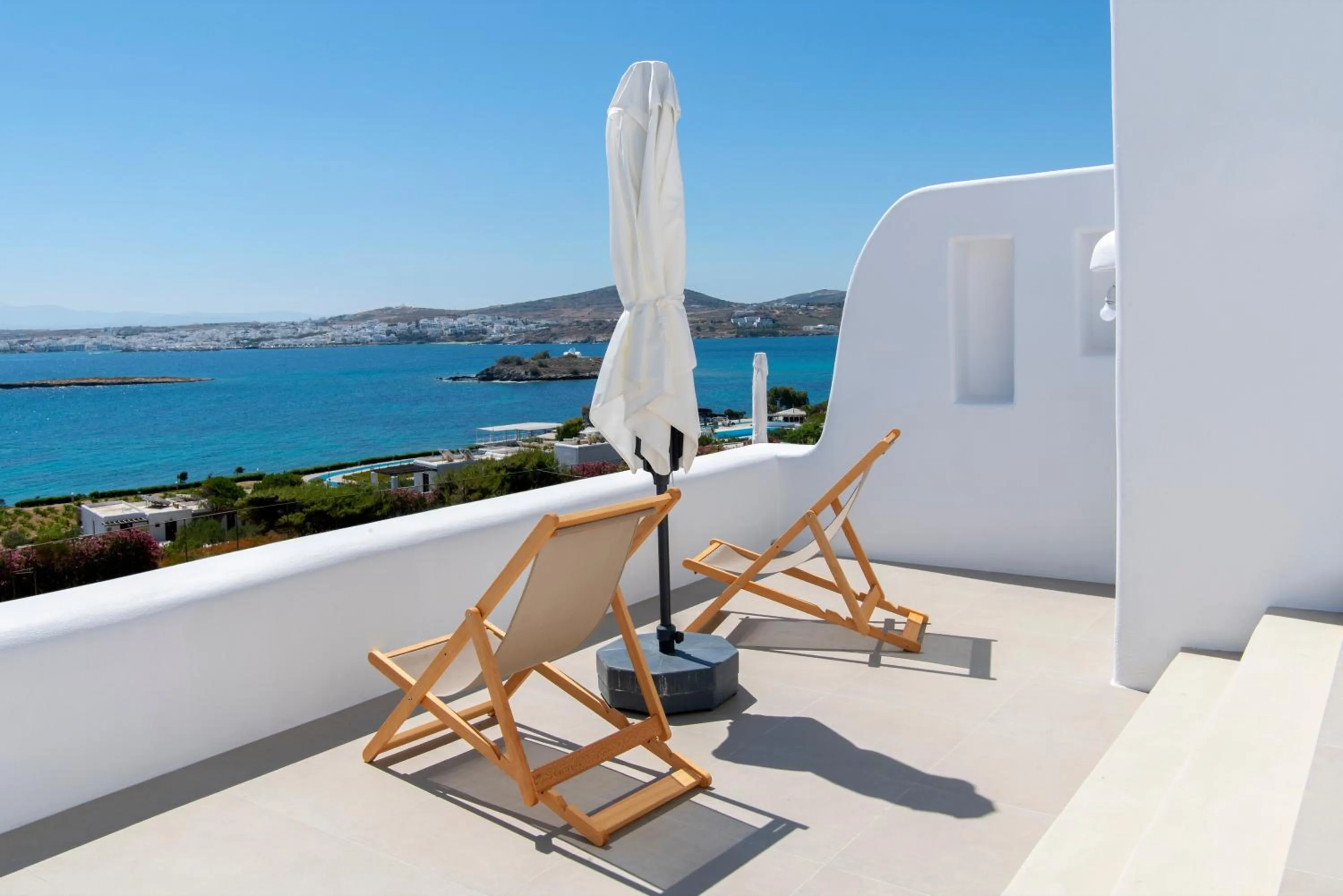 Balcony/Terrace in Kymo Luxury Suites Paros