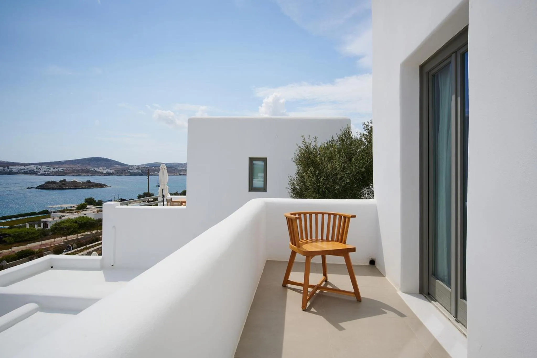 Balcony/Terrace in Kymo Luxury Suites Paros