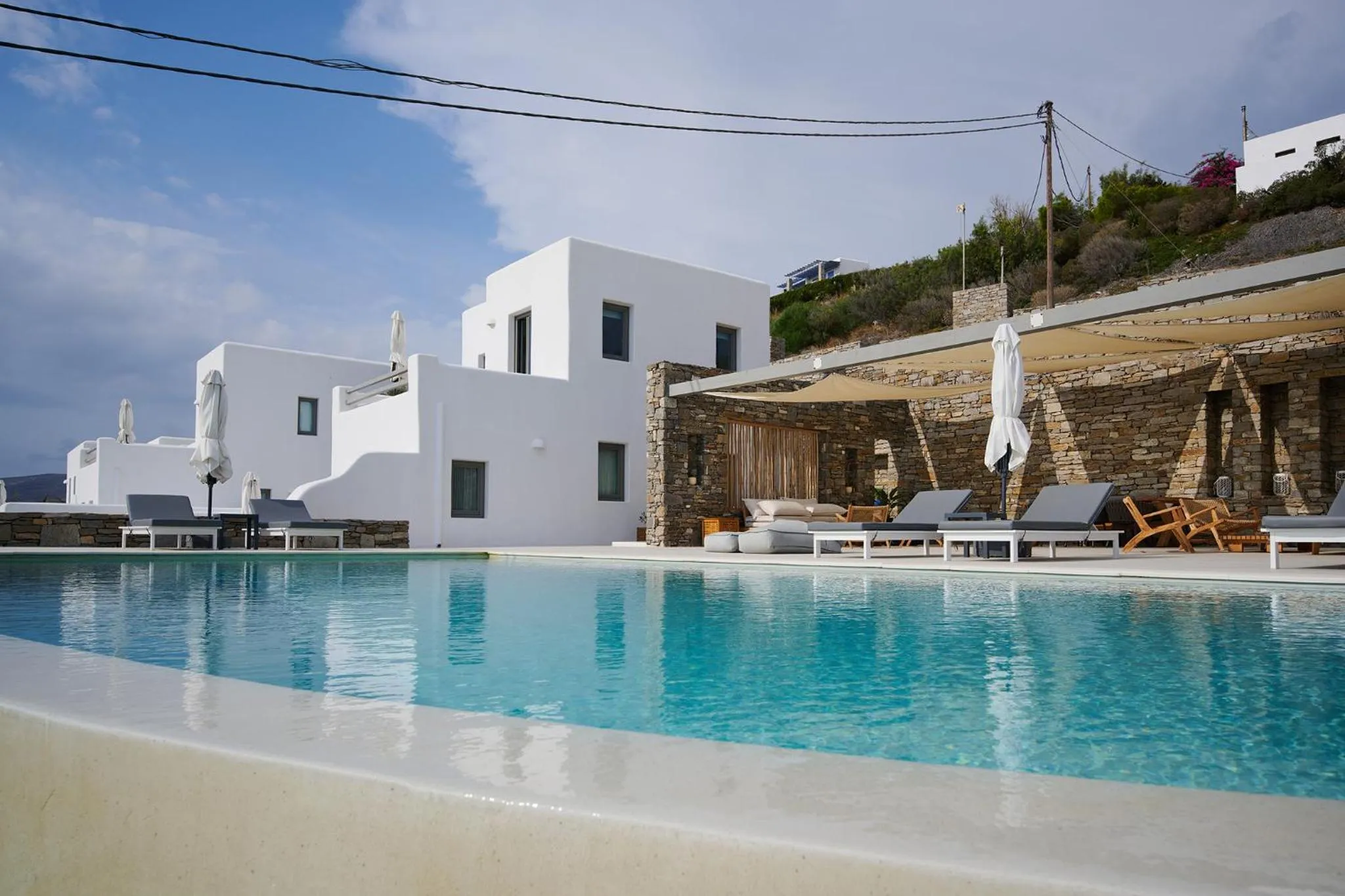 Swimming pool in Kymo Luxury Suites Paros