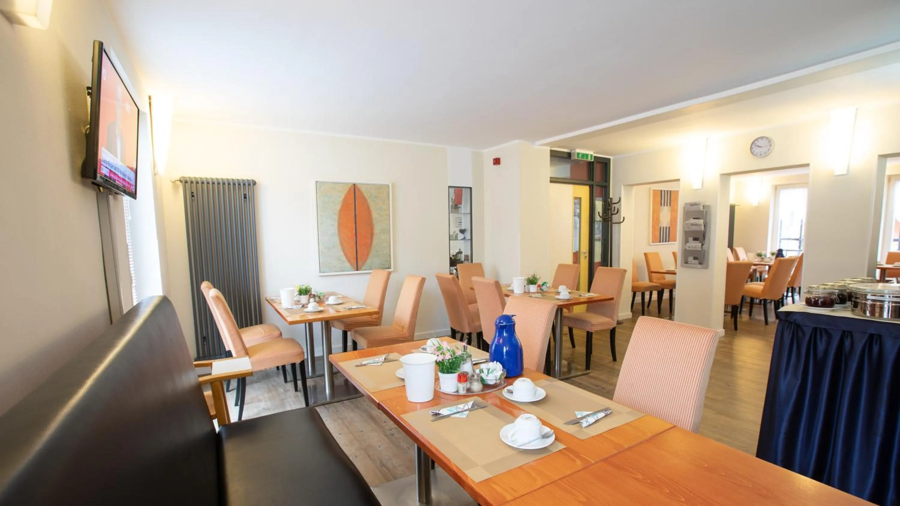 Seating area in Hotel Elite