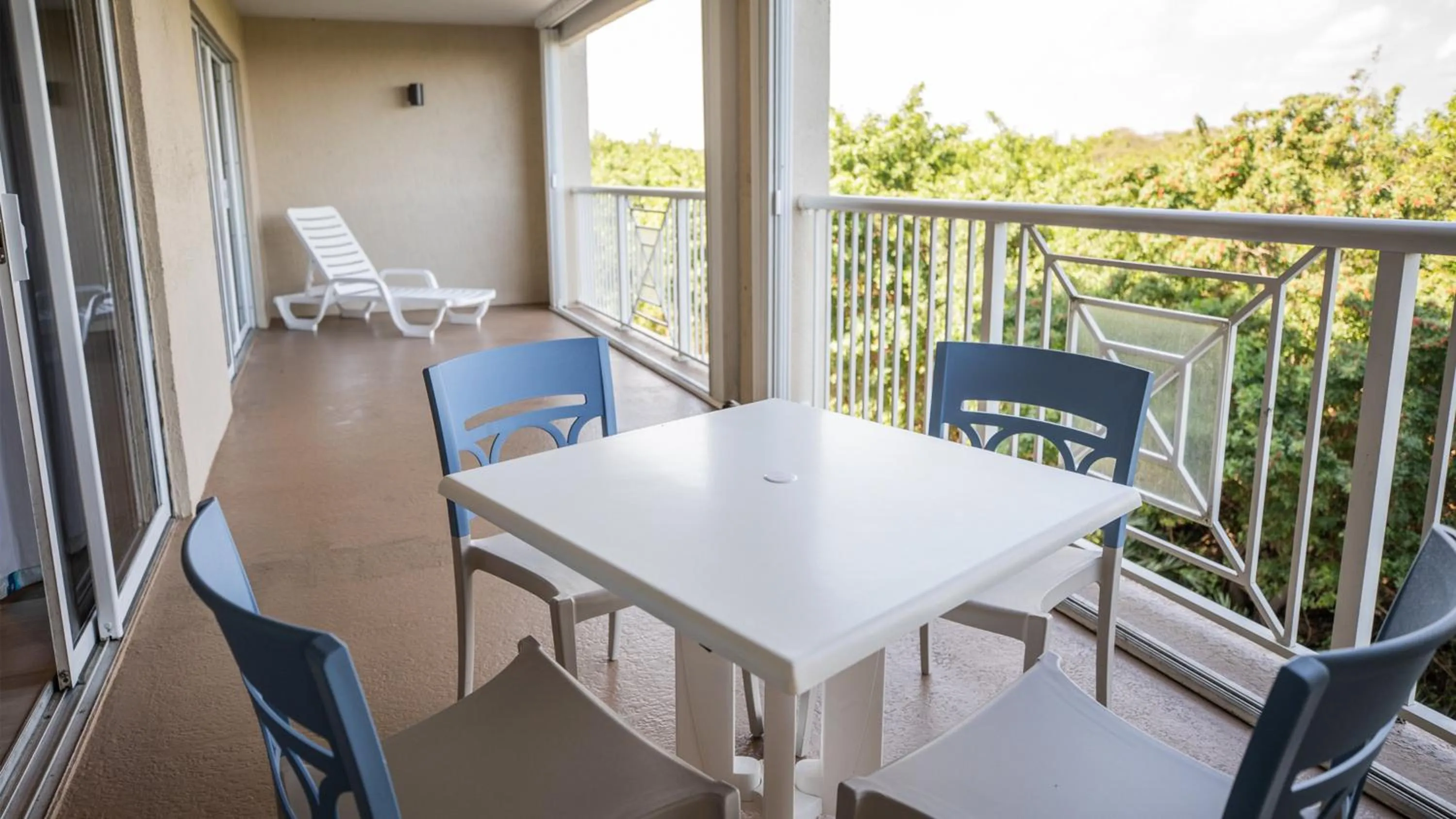 Photo of the whole room in Holiday Inn Club Vacations Cape Canaveral Beach Resort