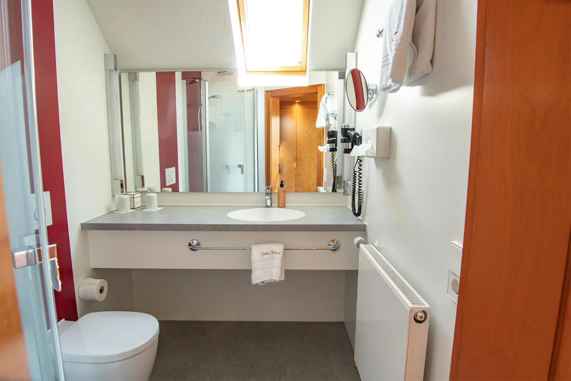 Bathroom in Hotel Restaurant Lamm Hebsack