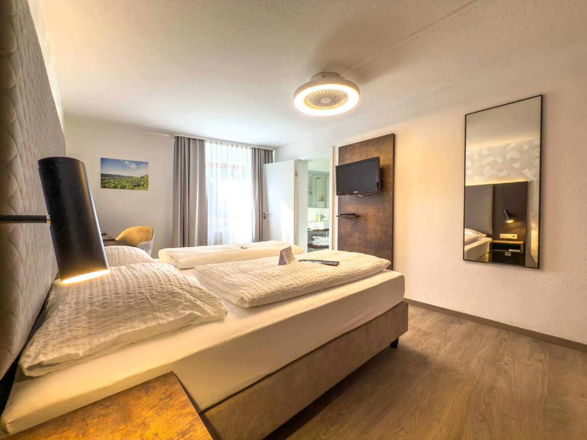 Bed in Hotel Restaurant Lamm Hebsack