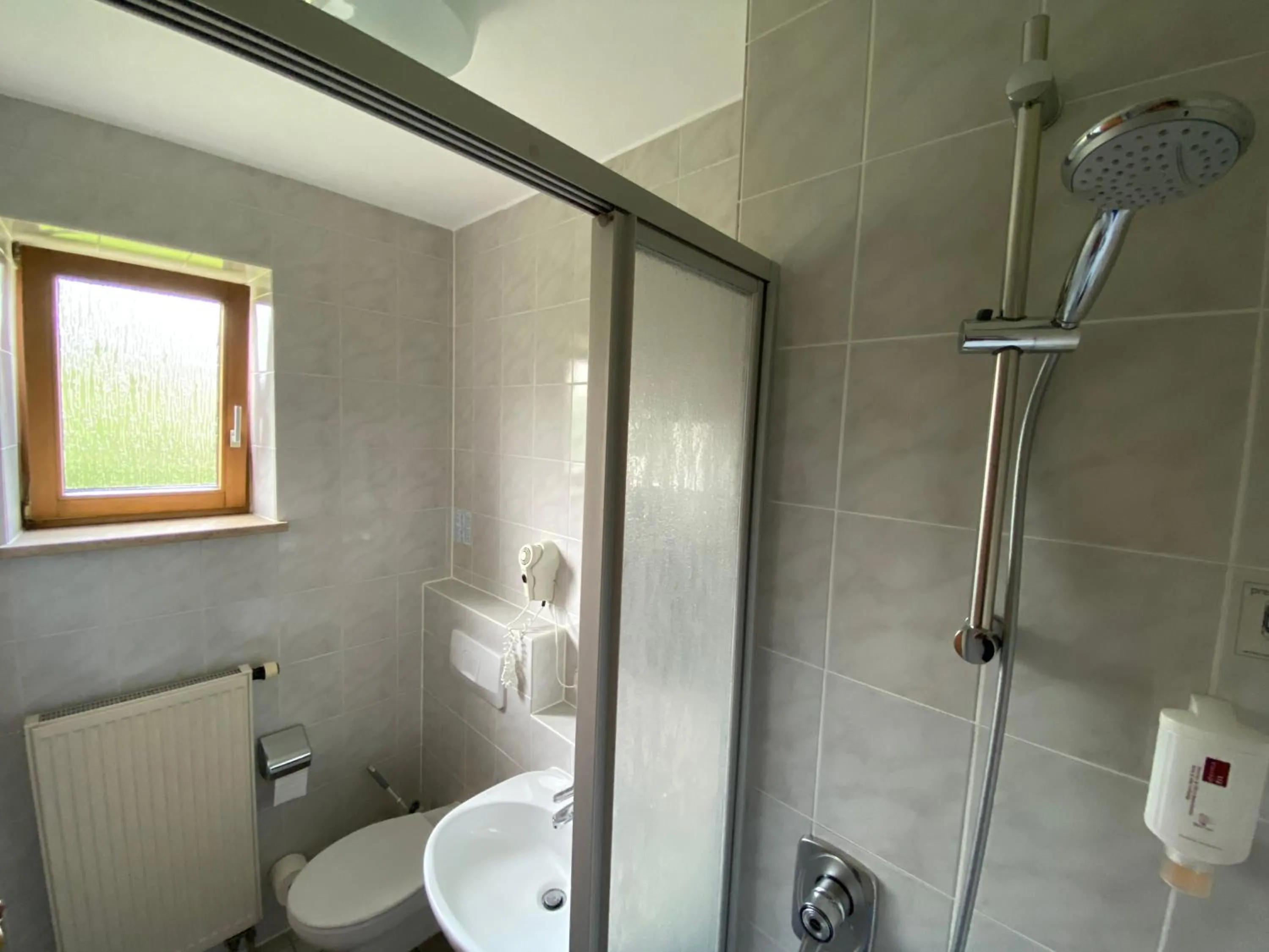 Bathroom in Hotel zur Ulme