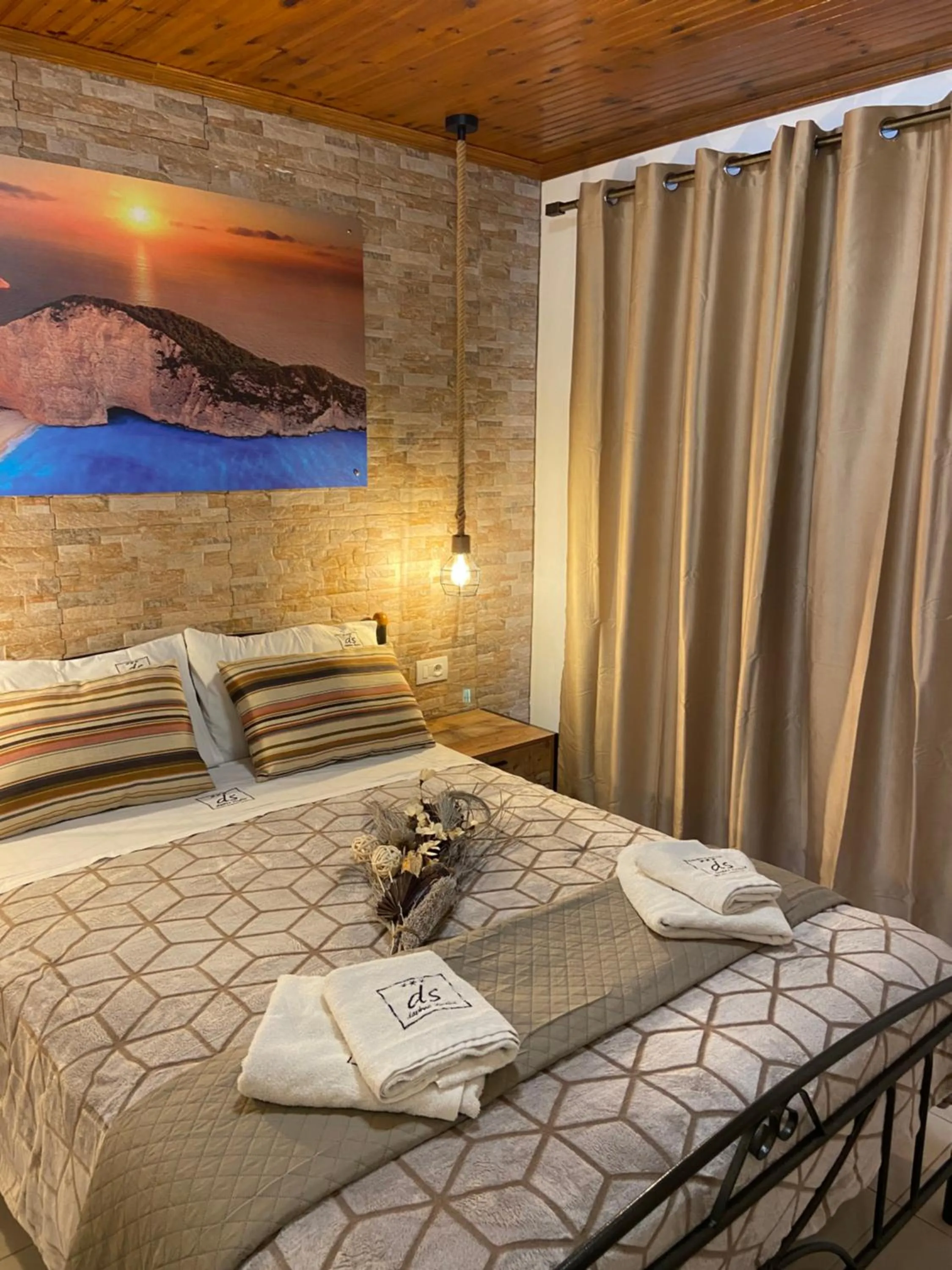 Bed in Daphne Studios