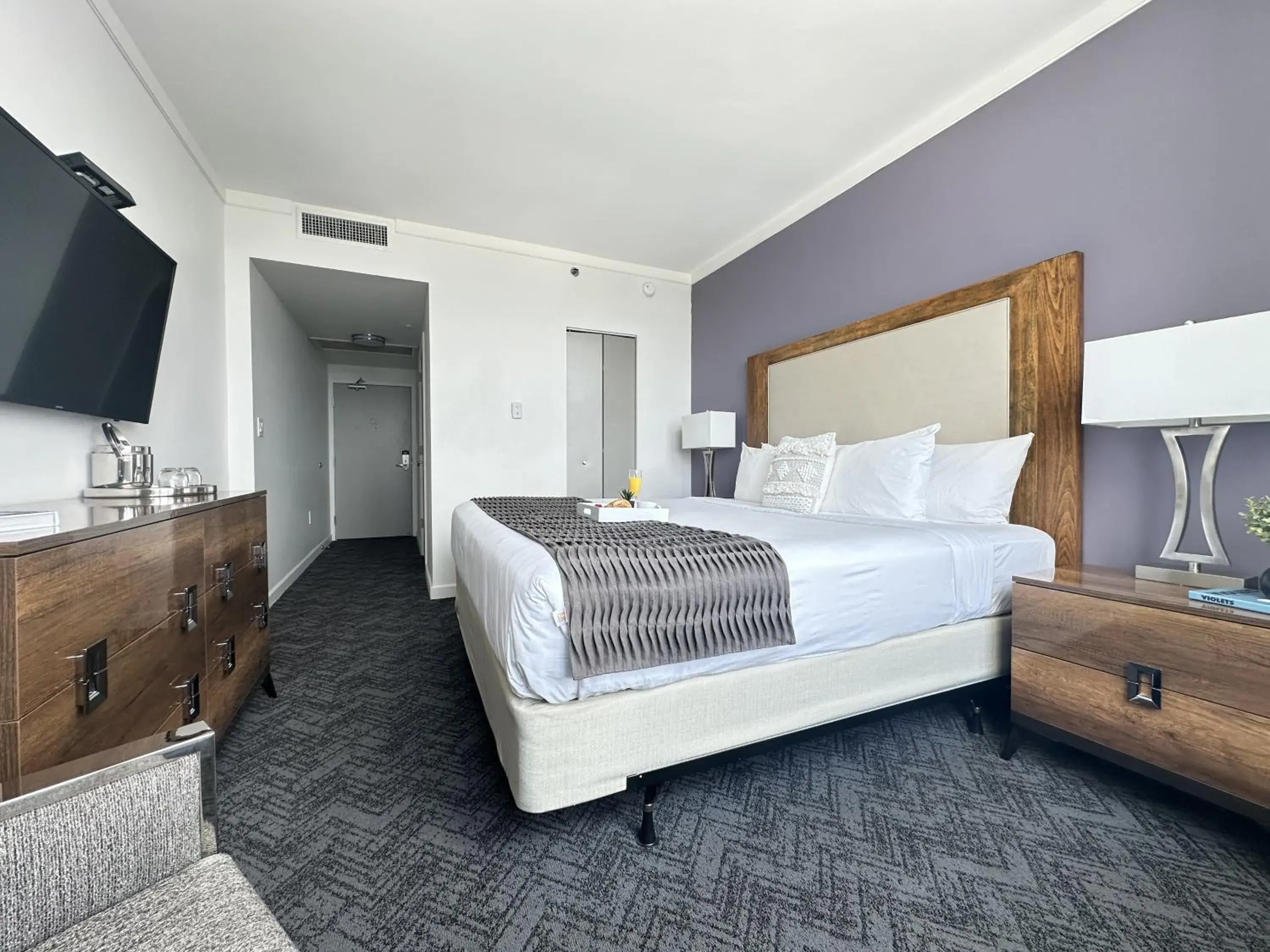 Two-Bedroom Suite in Private Oasis at Arya Two-Bedroom Suite in Private Oasis at Arya