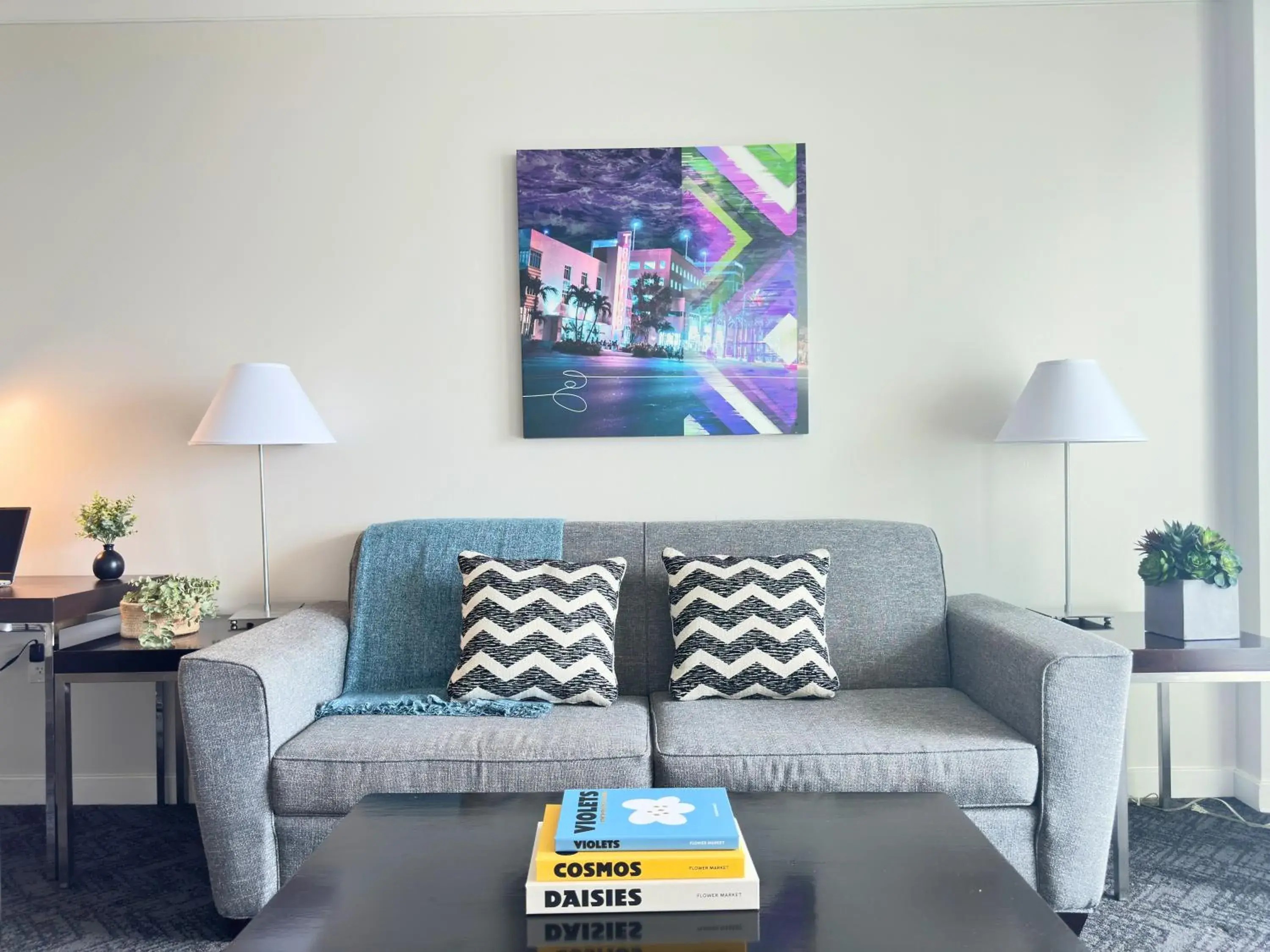 Suite with City View in Private Oasis at Arya Suite with City View in Private Oasis at Arya