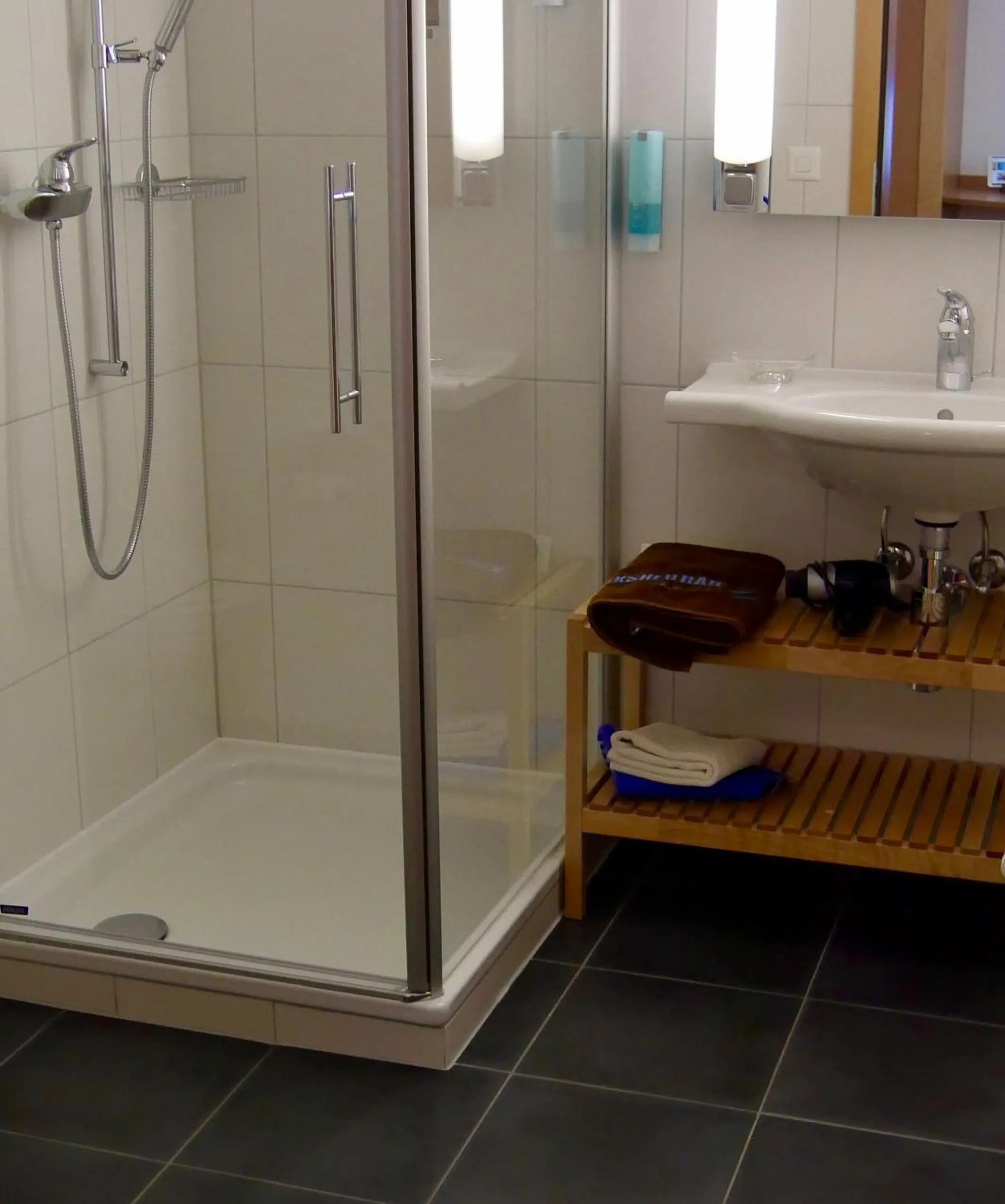 Photo of the whole room in Therme 51° Hotel Physio & Spa