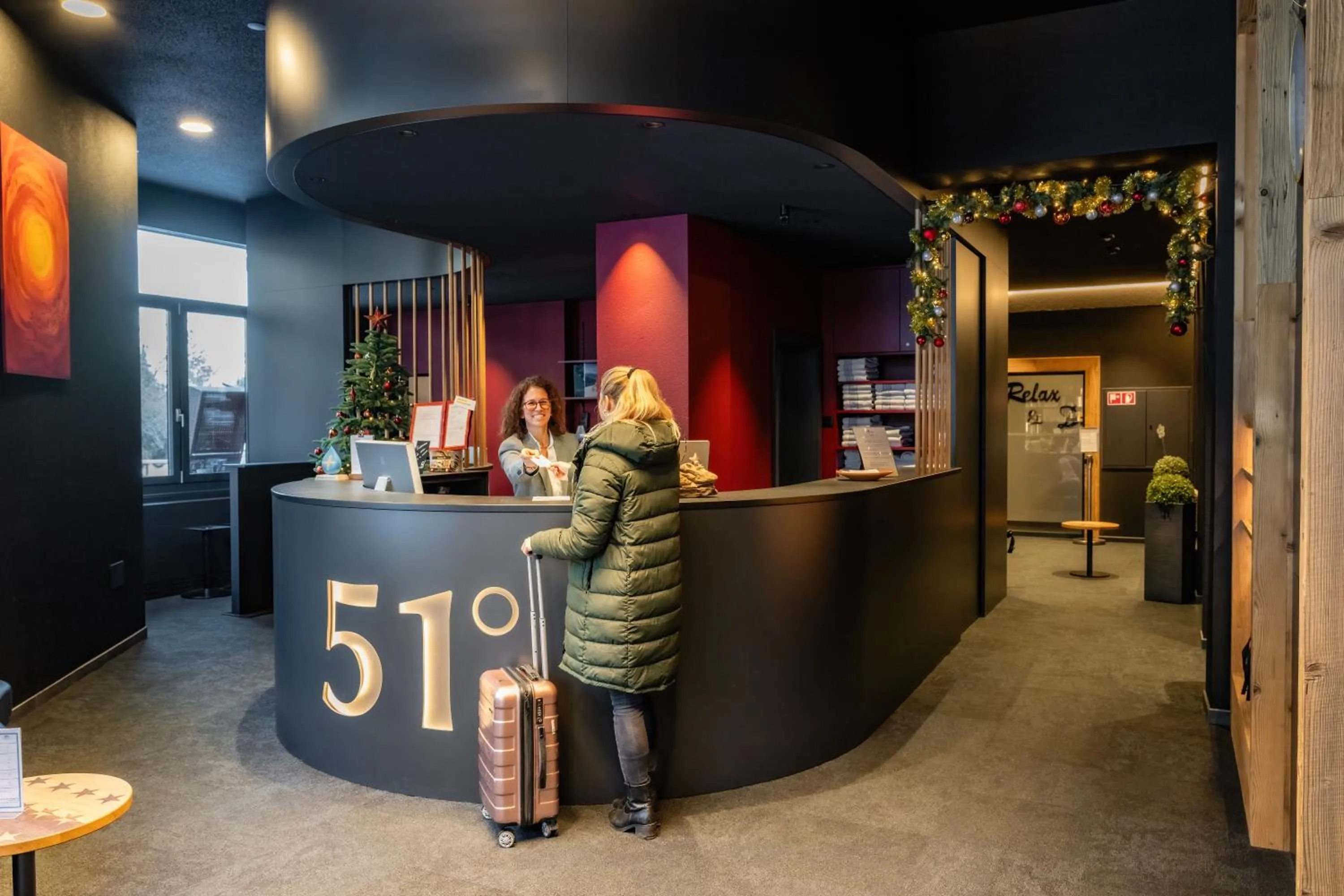 Lobby or reception in Therme 51° Hotel Physio & Spa