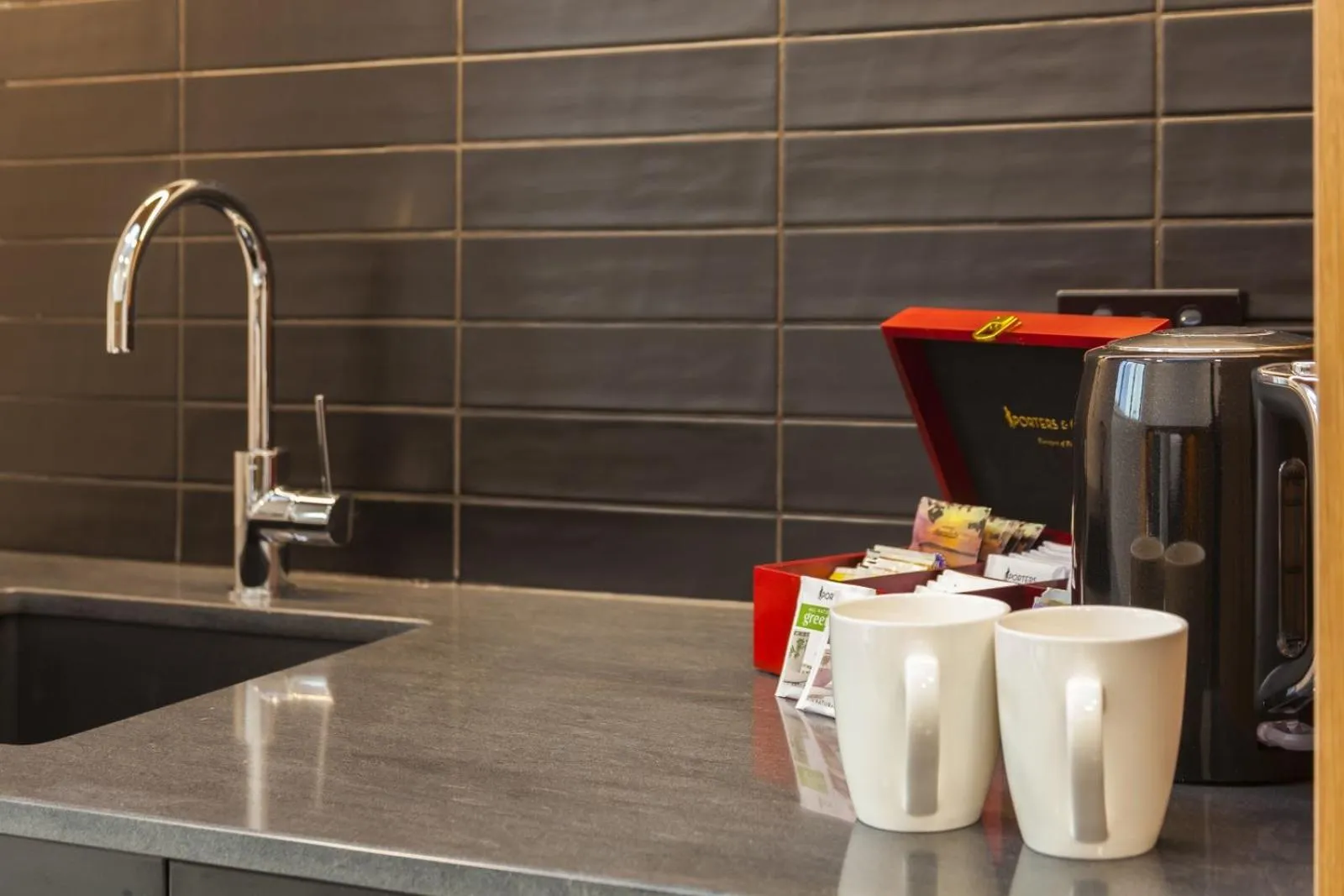 Coffee/tea facilities in The Parque