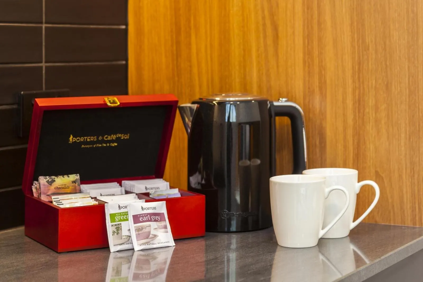 Coffee/tea facilities in The Parque