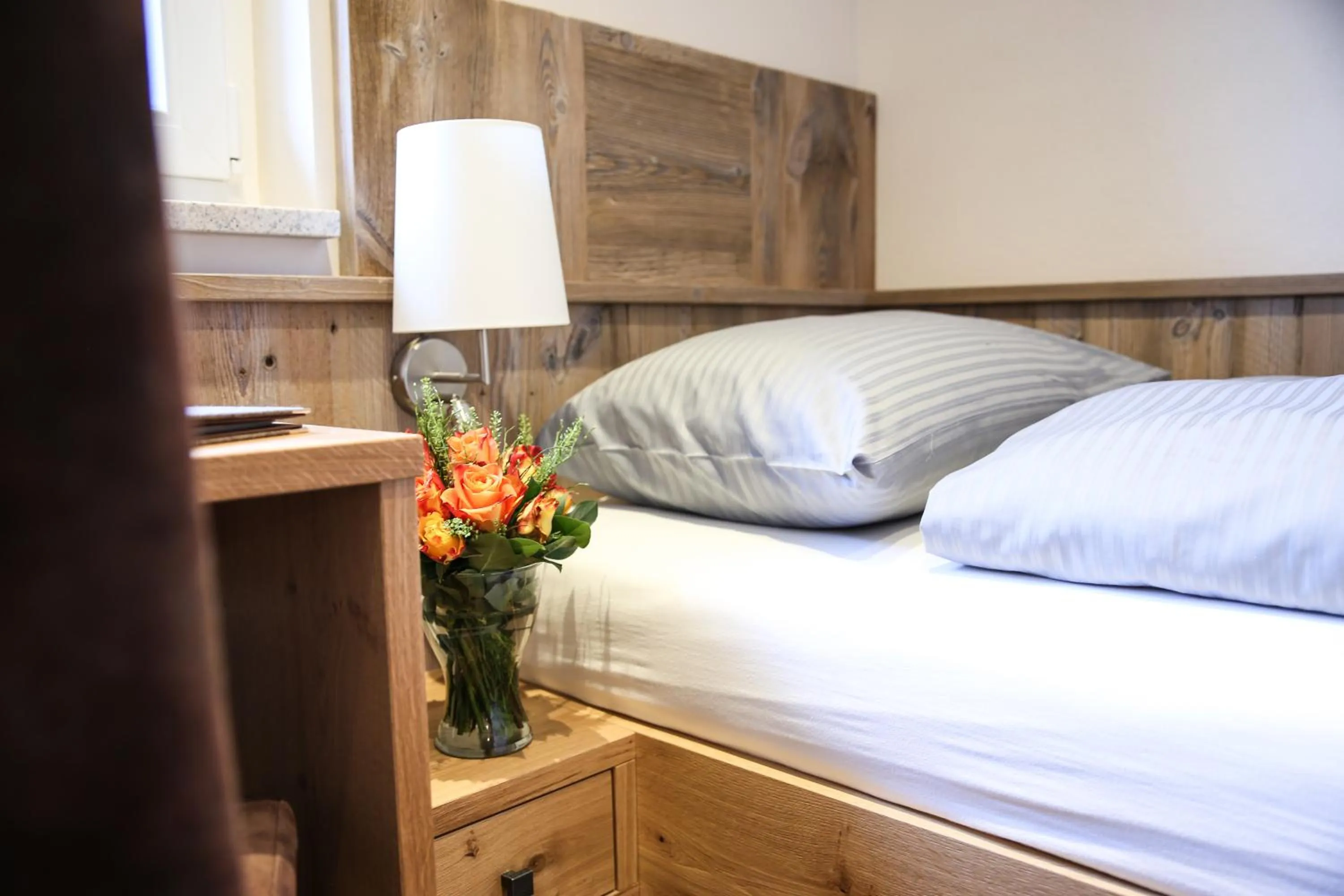 Bed in Hotel Friedenseiche