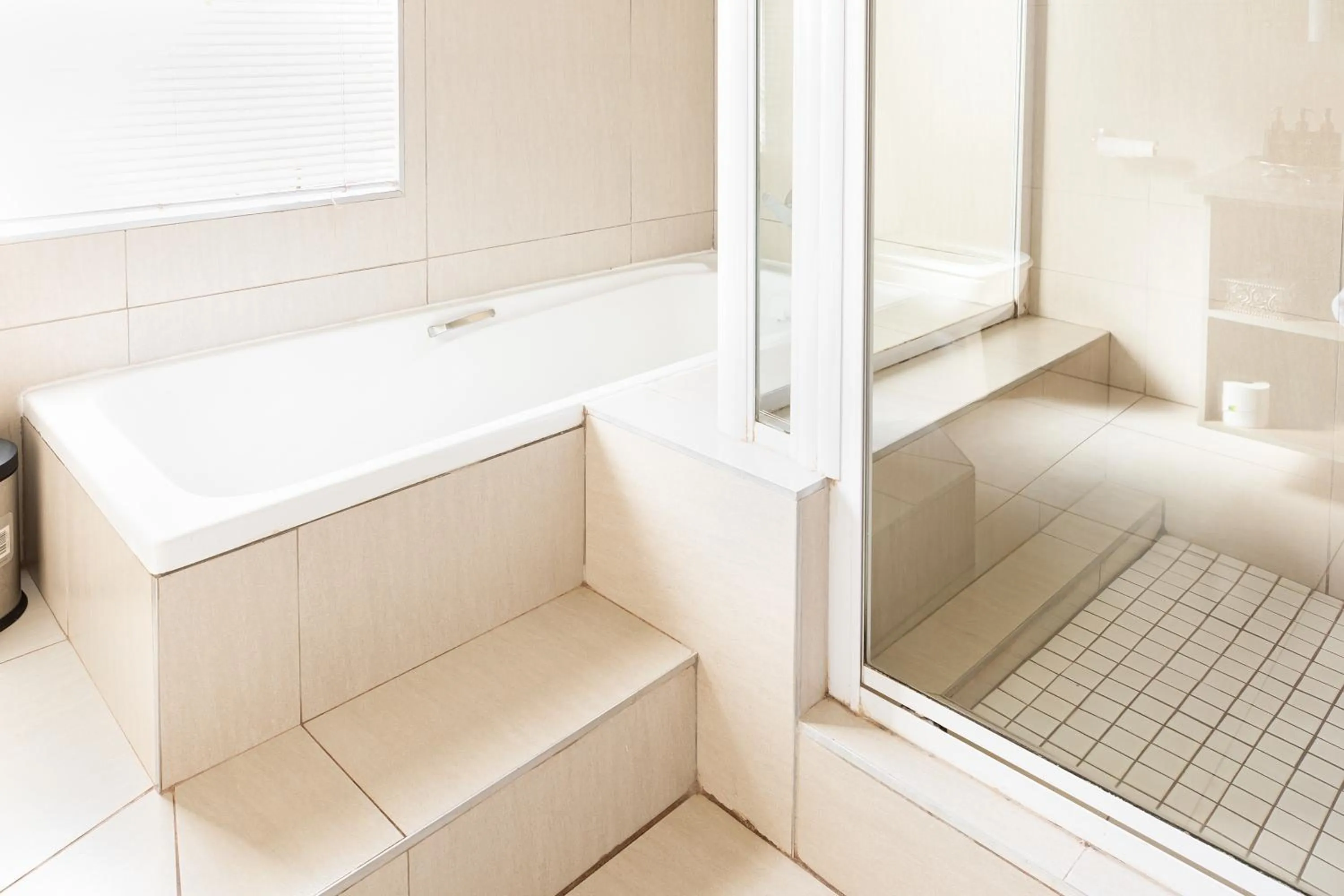 Kathu Gamagara Lodge