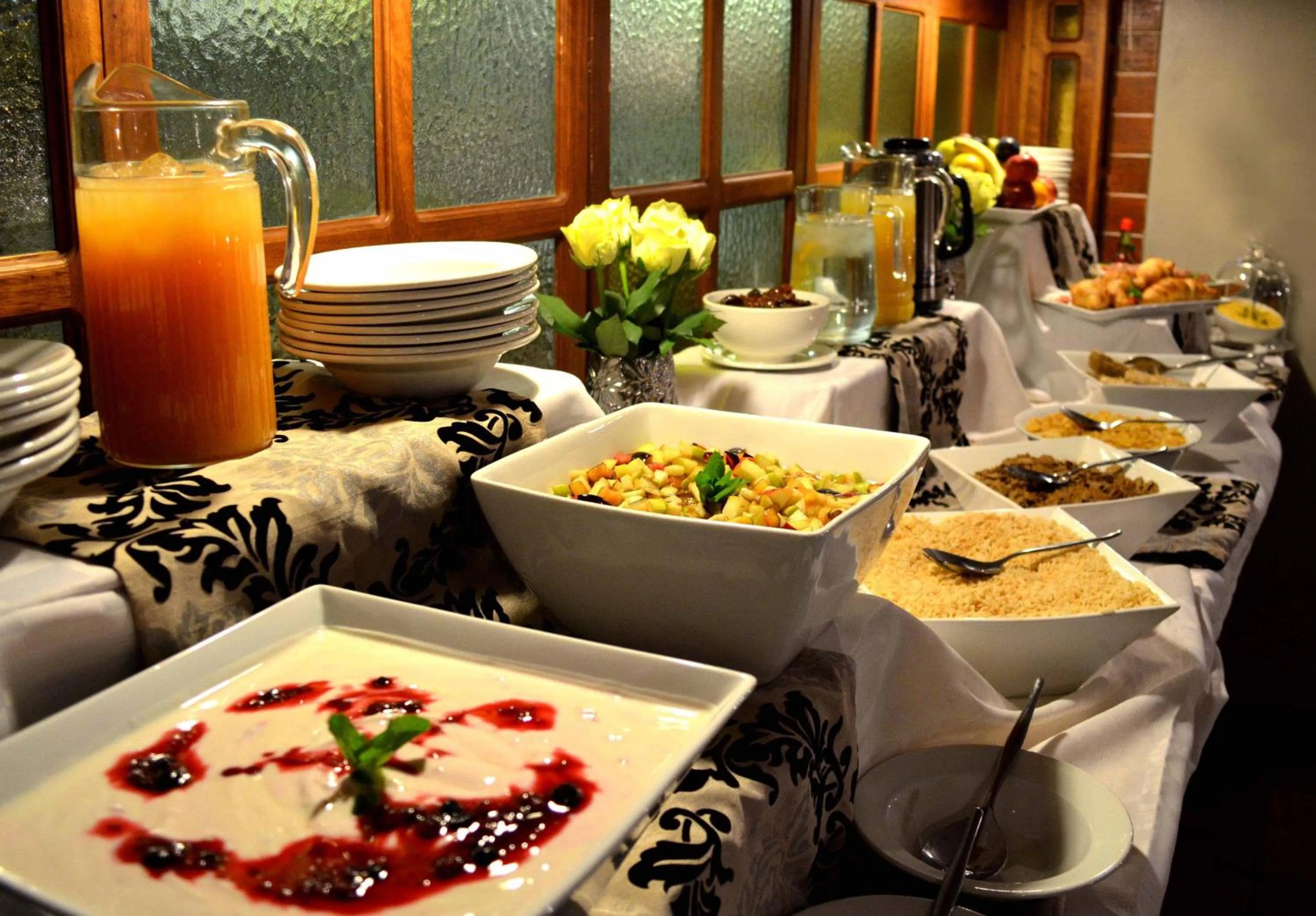 Breakfast in Kathu Gamagara Lodge