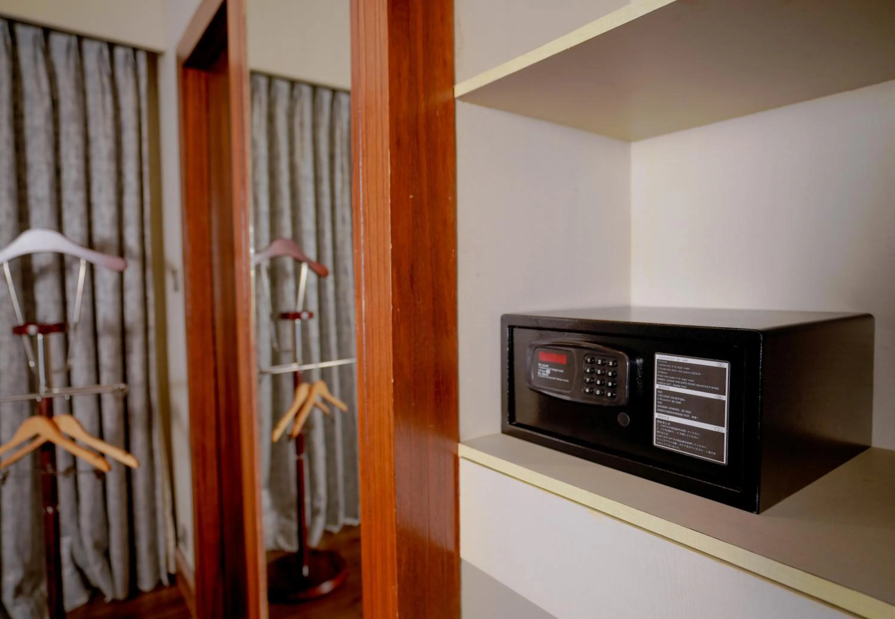 safe in Lazdana Hotel Bangalore