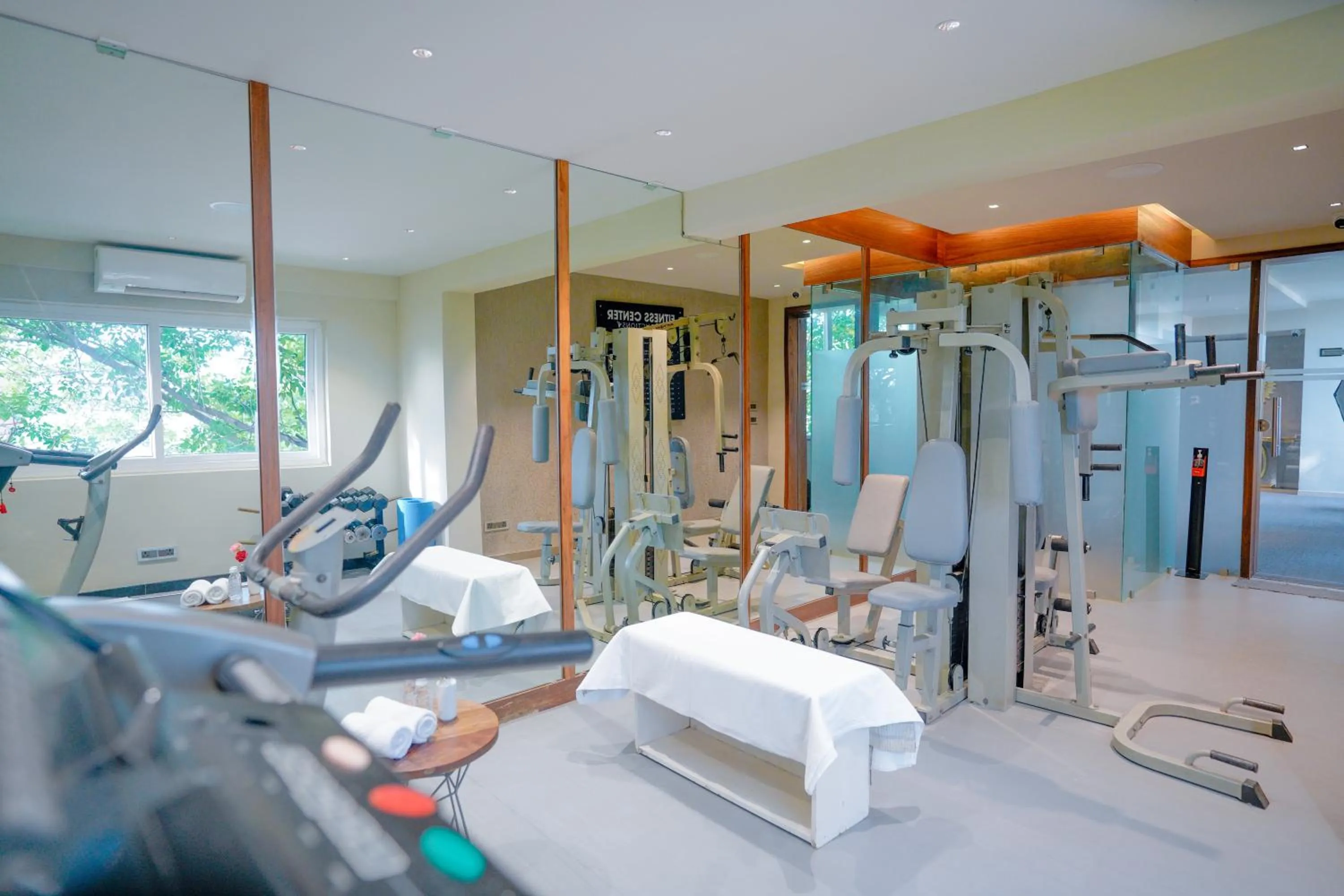 Fitness centre/facilities in Lazdana Hotel Bangalore