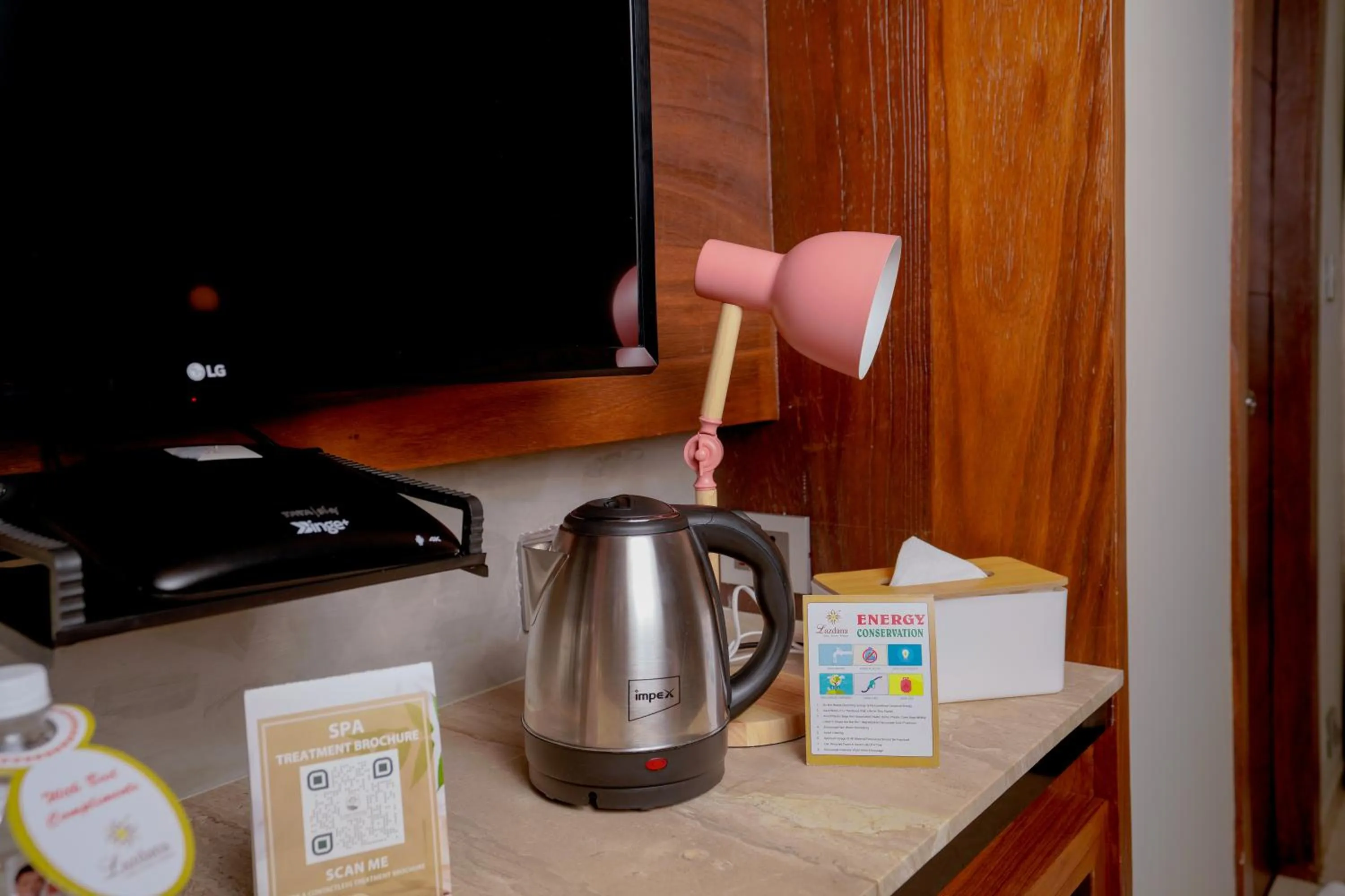 Coffee/tea facilities in Lazdana Hotel Bangalore