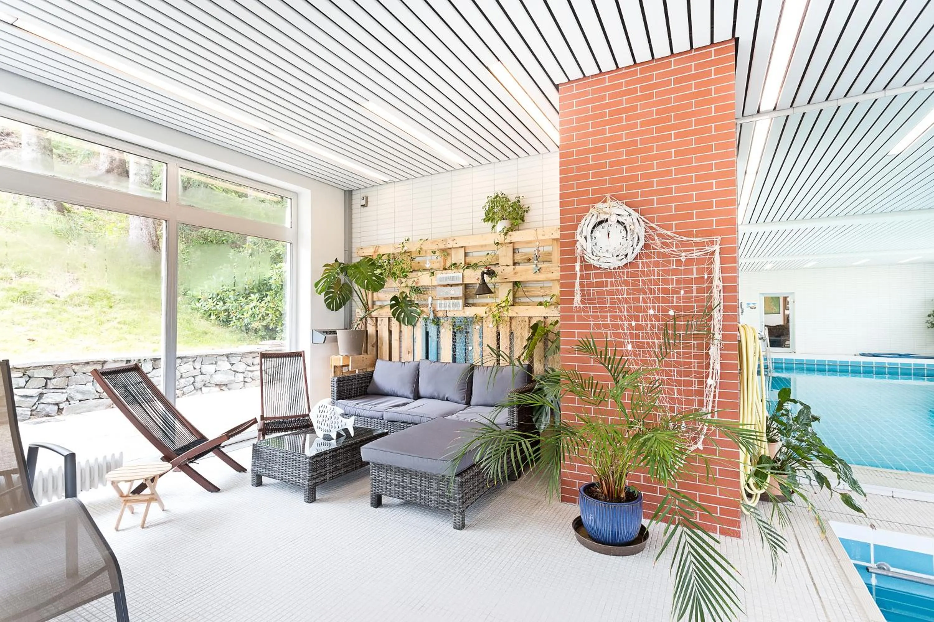 Swimming pool in Hotel Diana